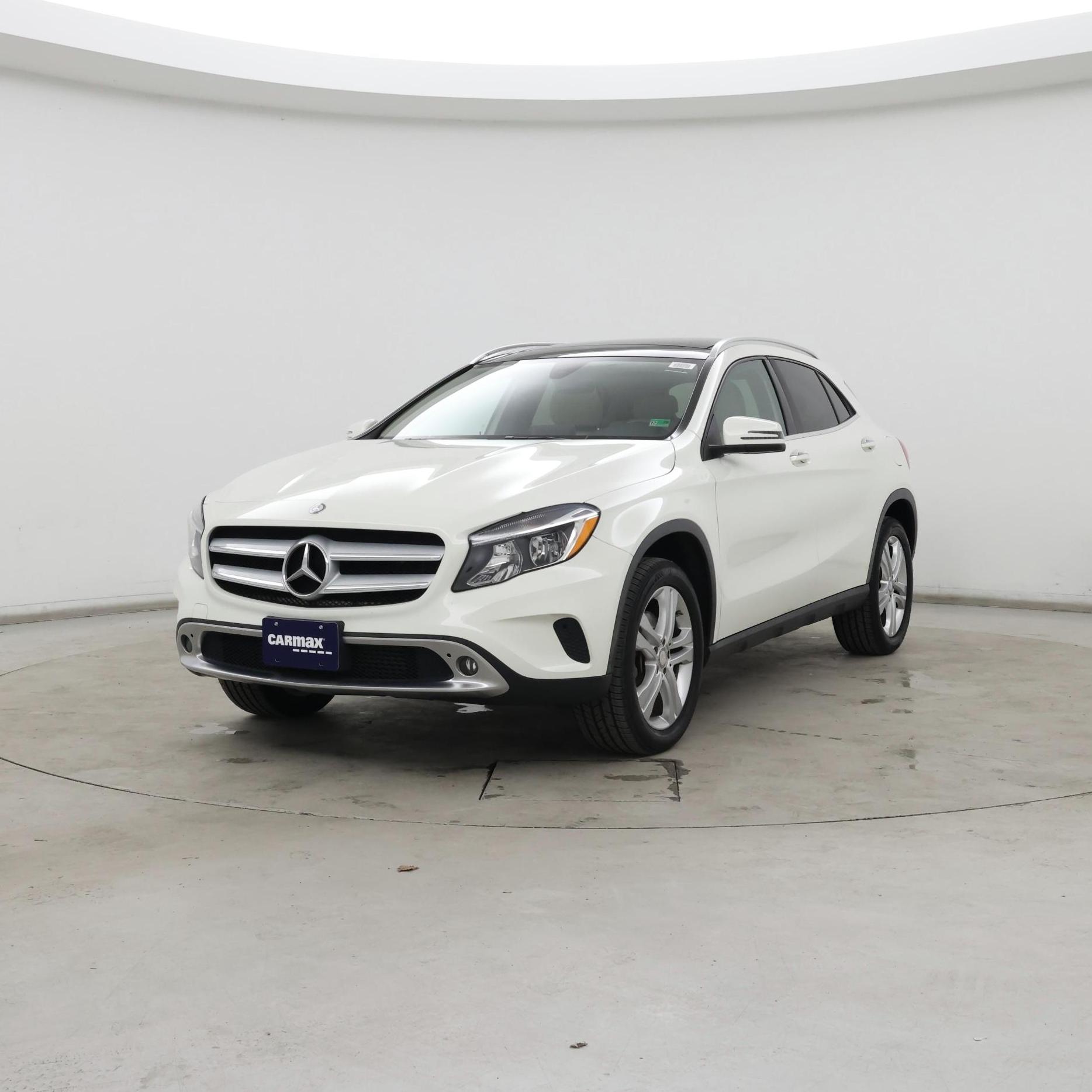 Thumbnail: 2016 Mercedes-Benz GLA - 4