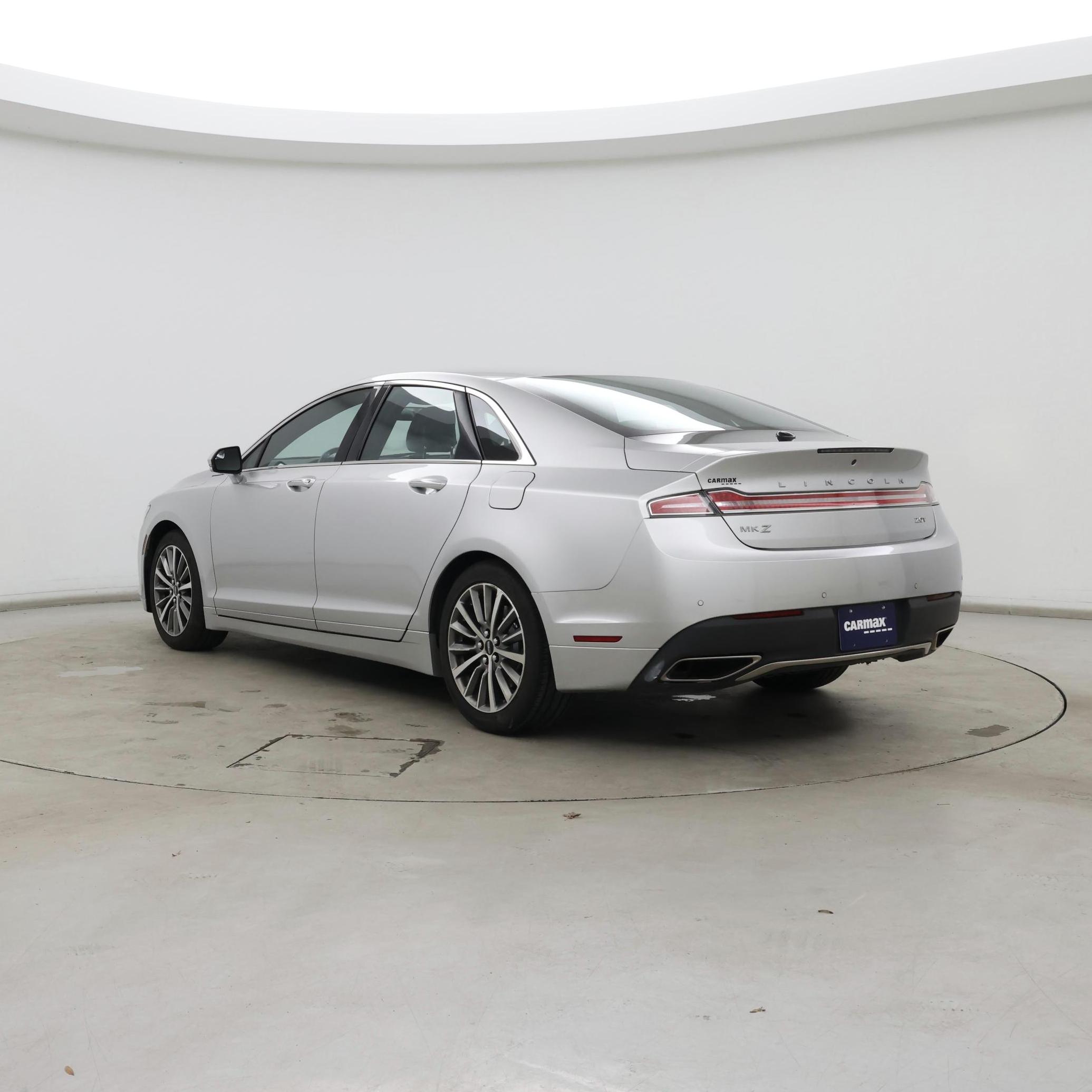 Thumbnail: 2017 Lincoln MKZ - 2