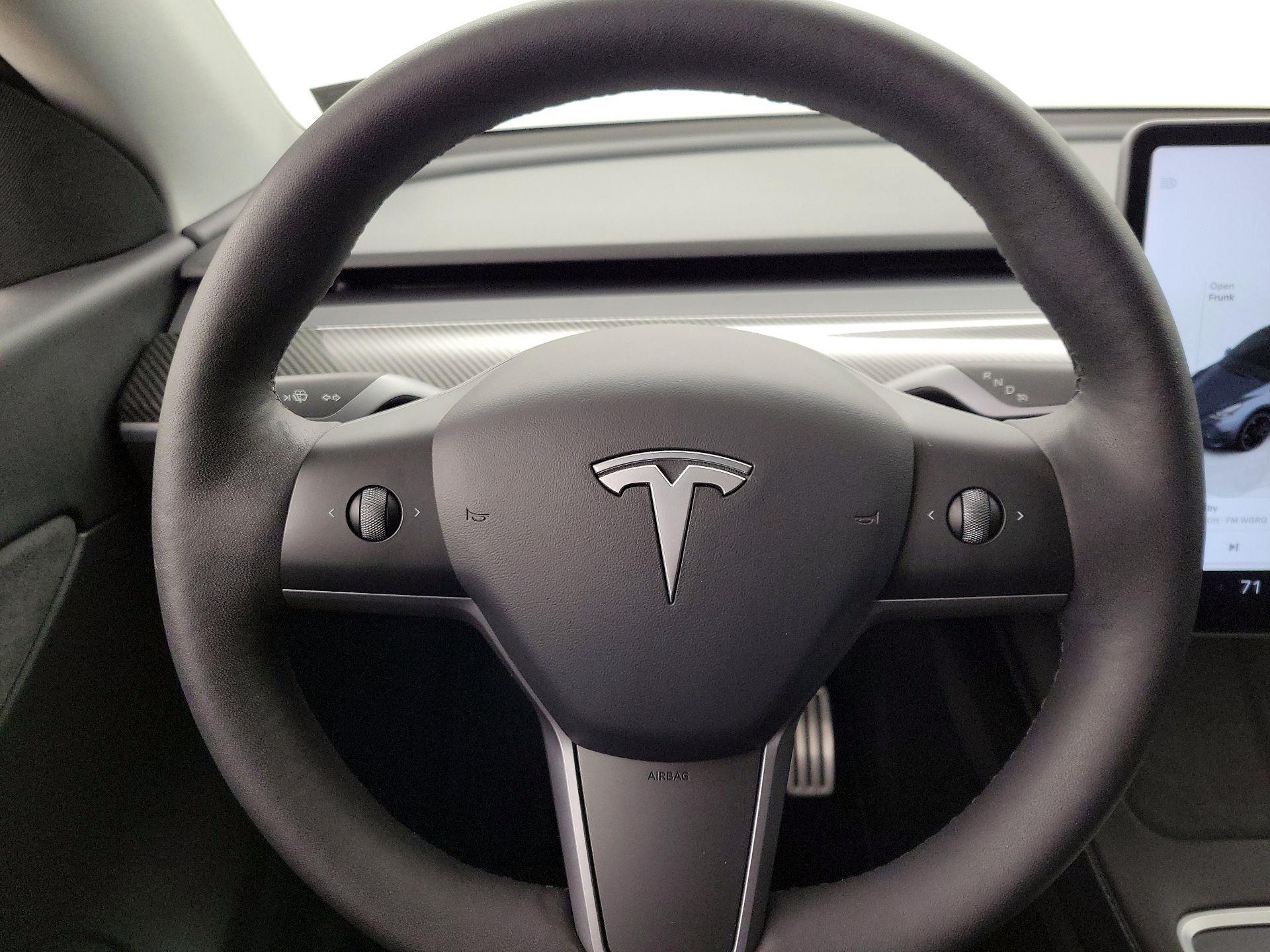 Thumbnail: 2022 Tesla Model Y - 10