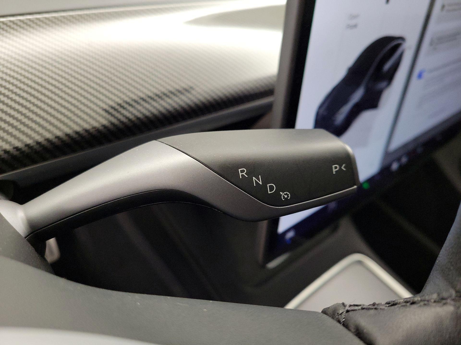 Thumbnail: 2022 Tesla Model Y - 17