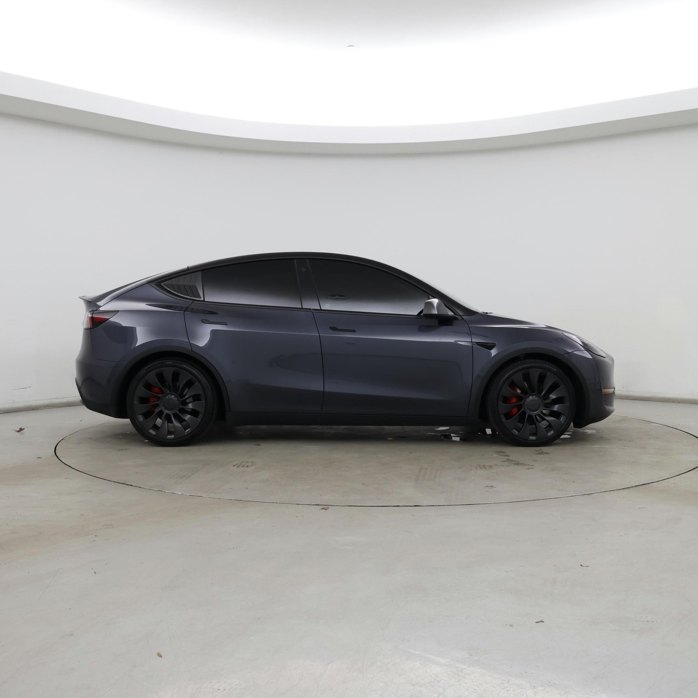 Thumbnail: 2022 Tesla Model Y - 7