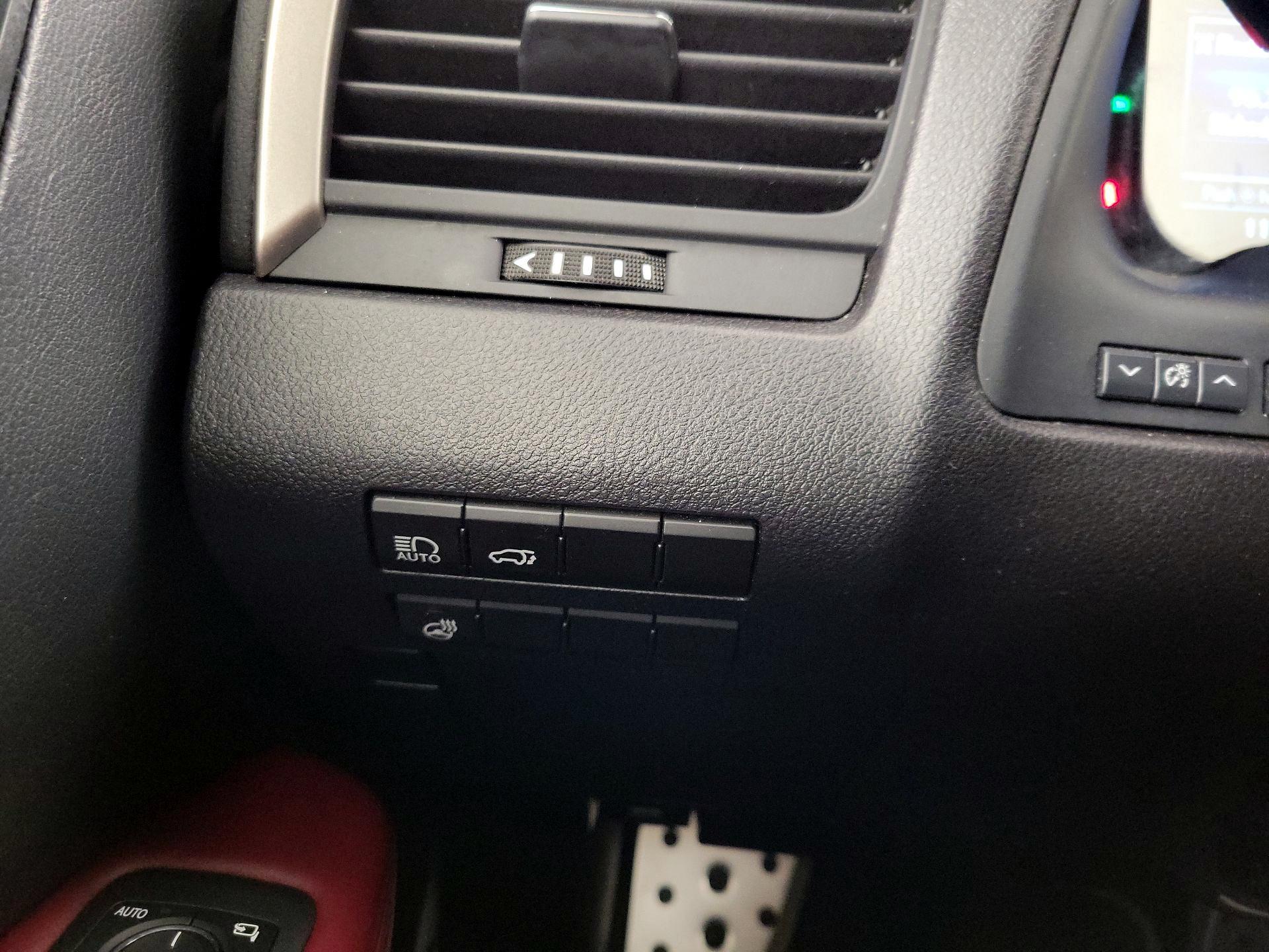 Thumbnail: 2018 Lexus RX - 13