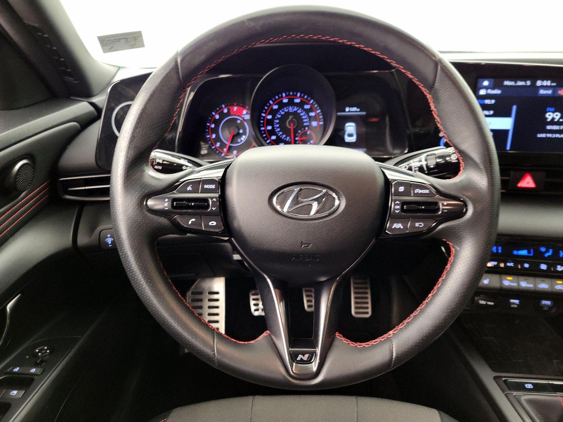 Thumbnail: 2021 Hyundai Elantra - 10