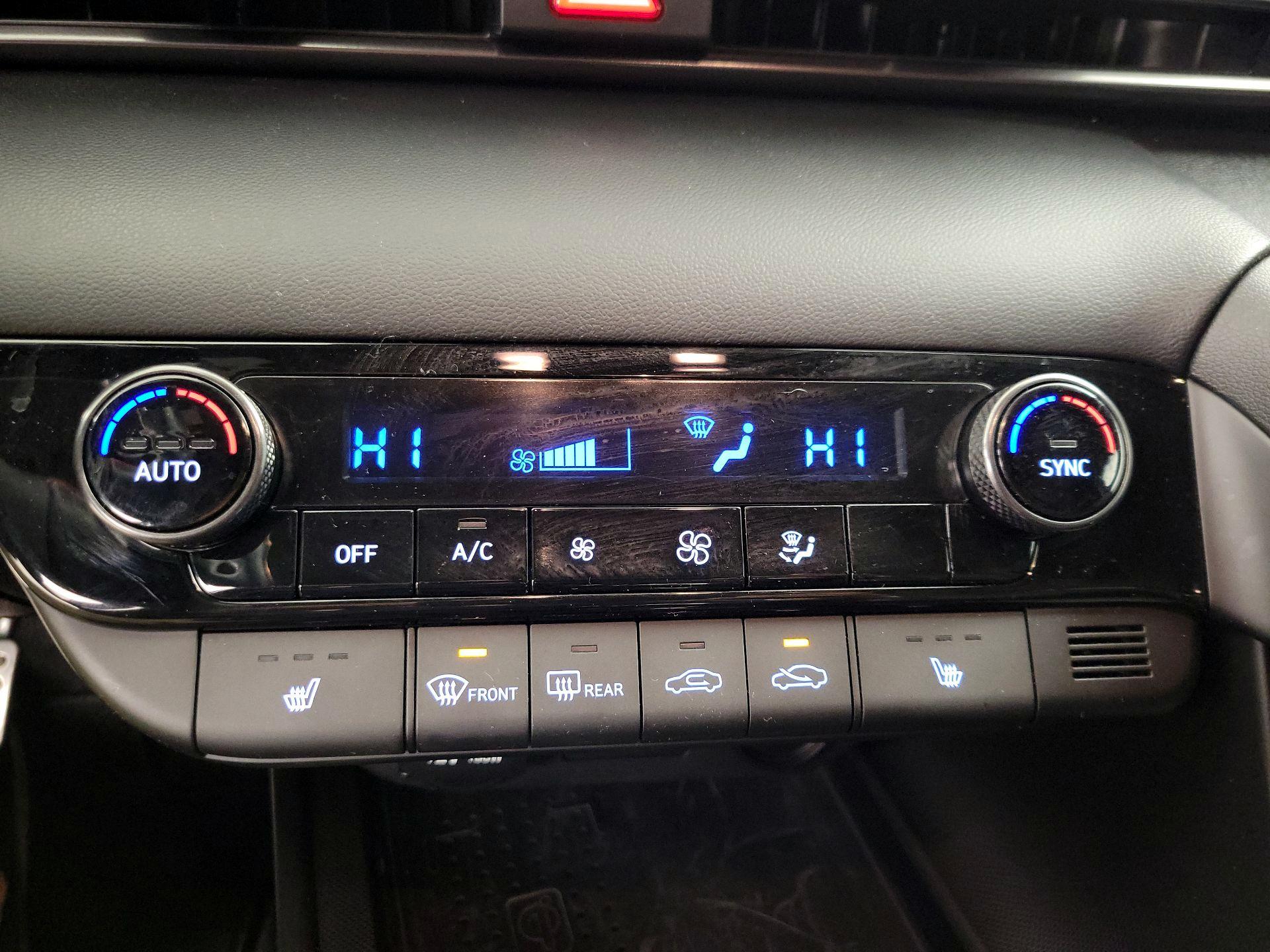 Thumbnail: 2021 Hyundai Elantra - 16