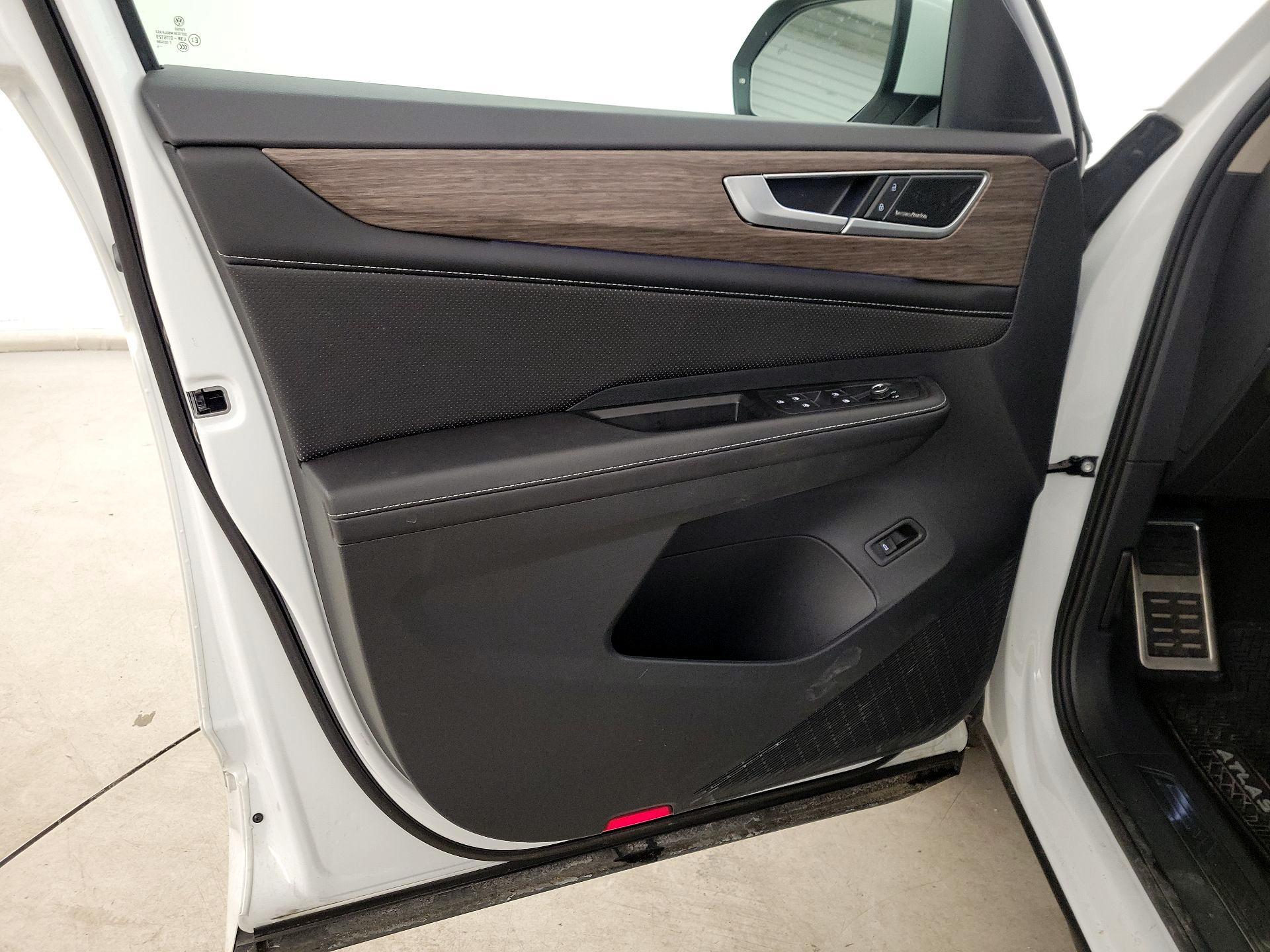 Thumbnail: 2024 Volkswagen Atlas - 12