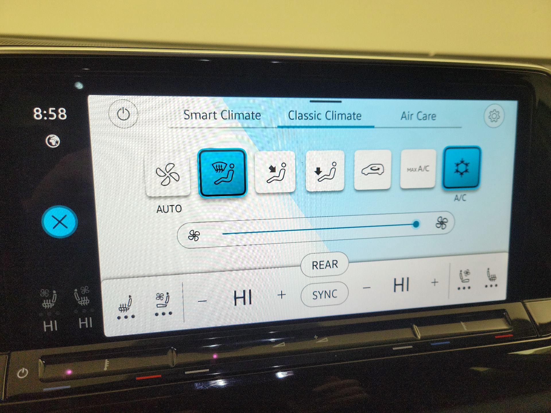 Thumbnail: 2024 Volkswagen Atlas - 16