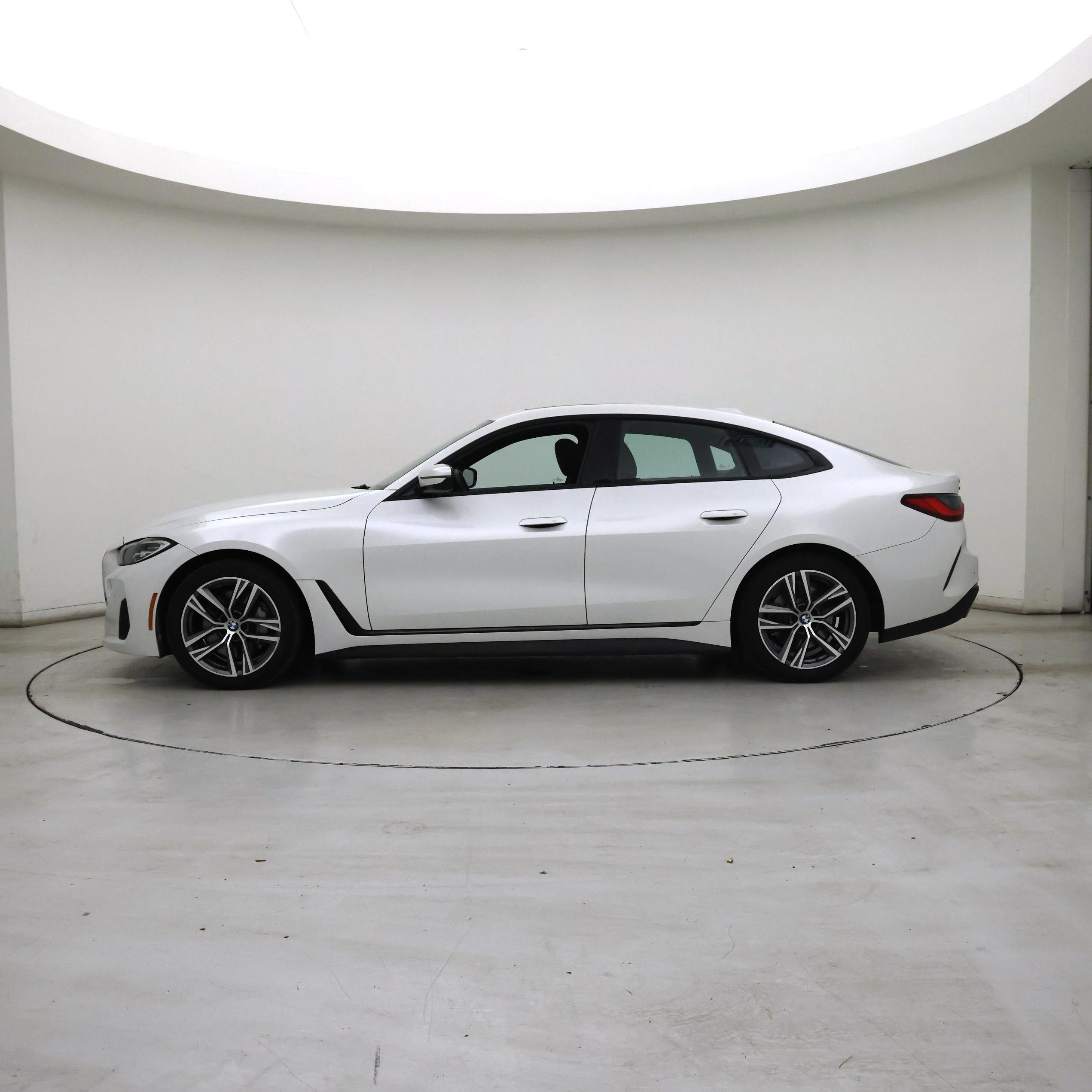 Thumbnail: 2023 BMW 4 Series - 3