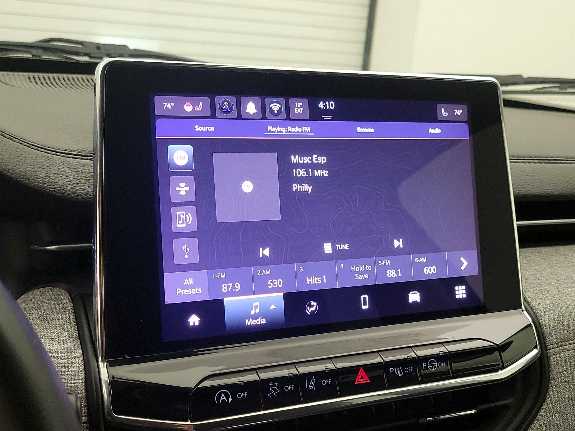 Thumbnail: 2022 Jeep Compass - 15