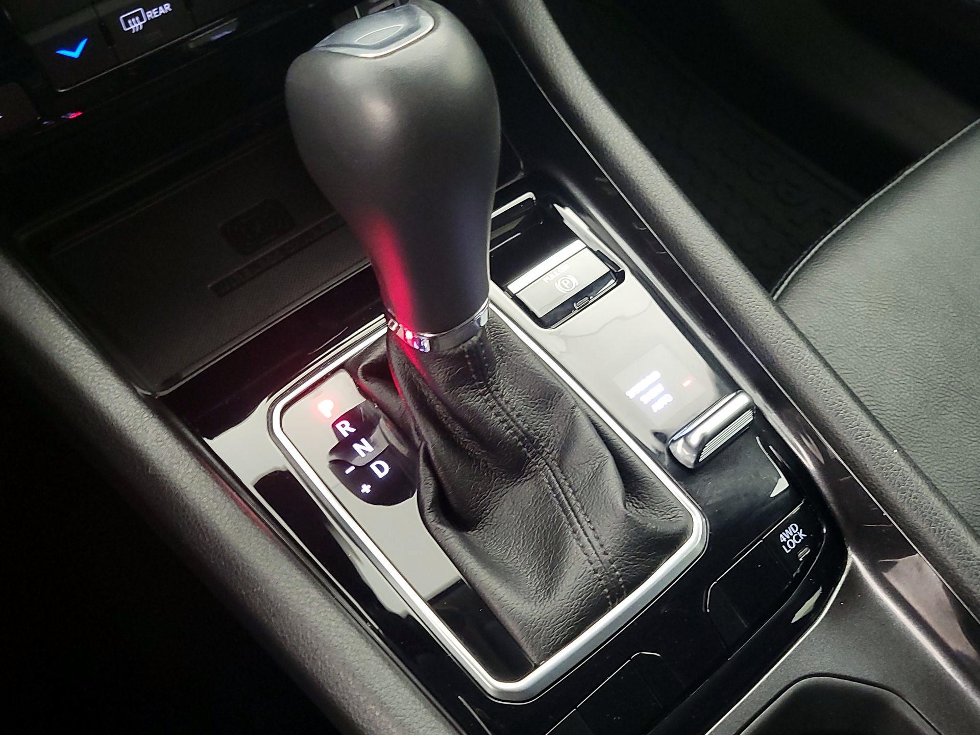 Thumbnail: 2022 Jeep Compass - 17