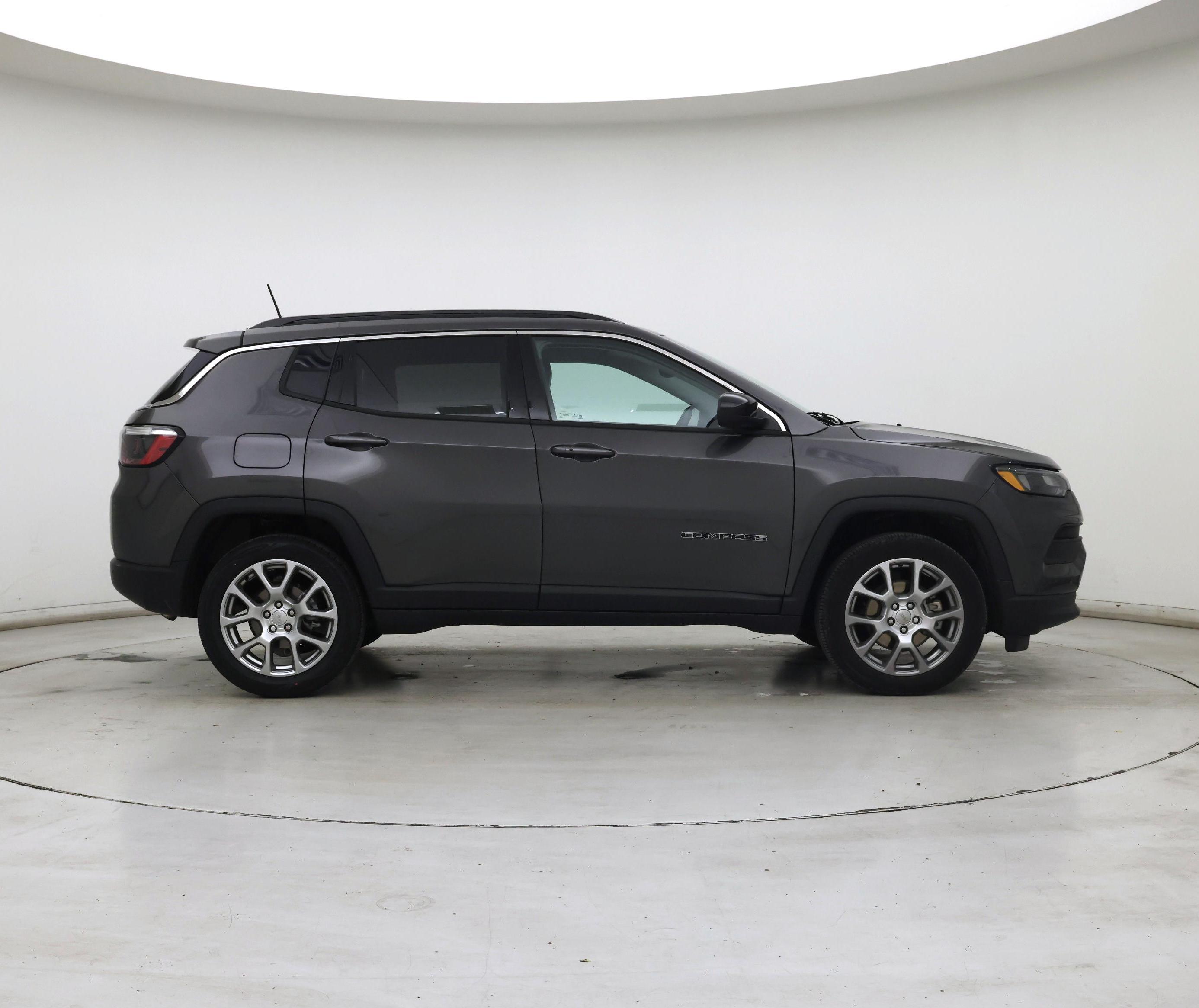 Thumbnail: 2022 Jeep Compass - 7