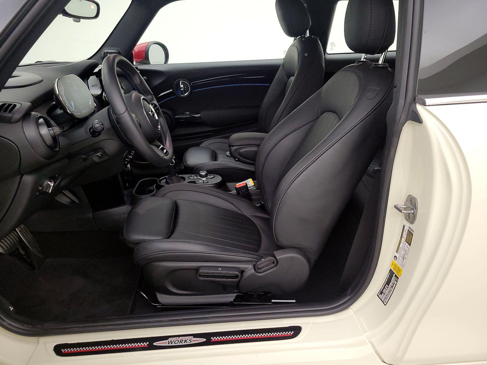 Thumbnail: 2023 MINI Cooper Hardtop - 11