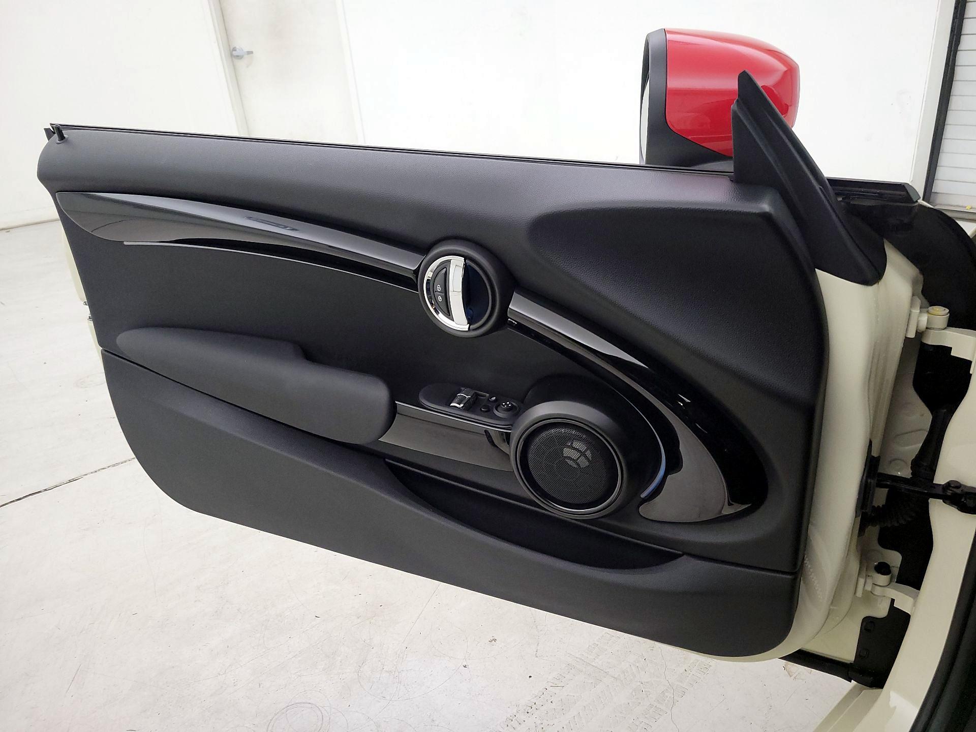 Thumbnail: 2023 MINI Cooper Hardtop - 12