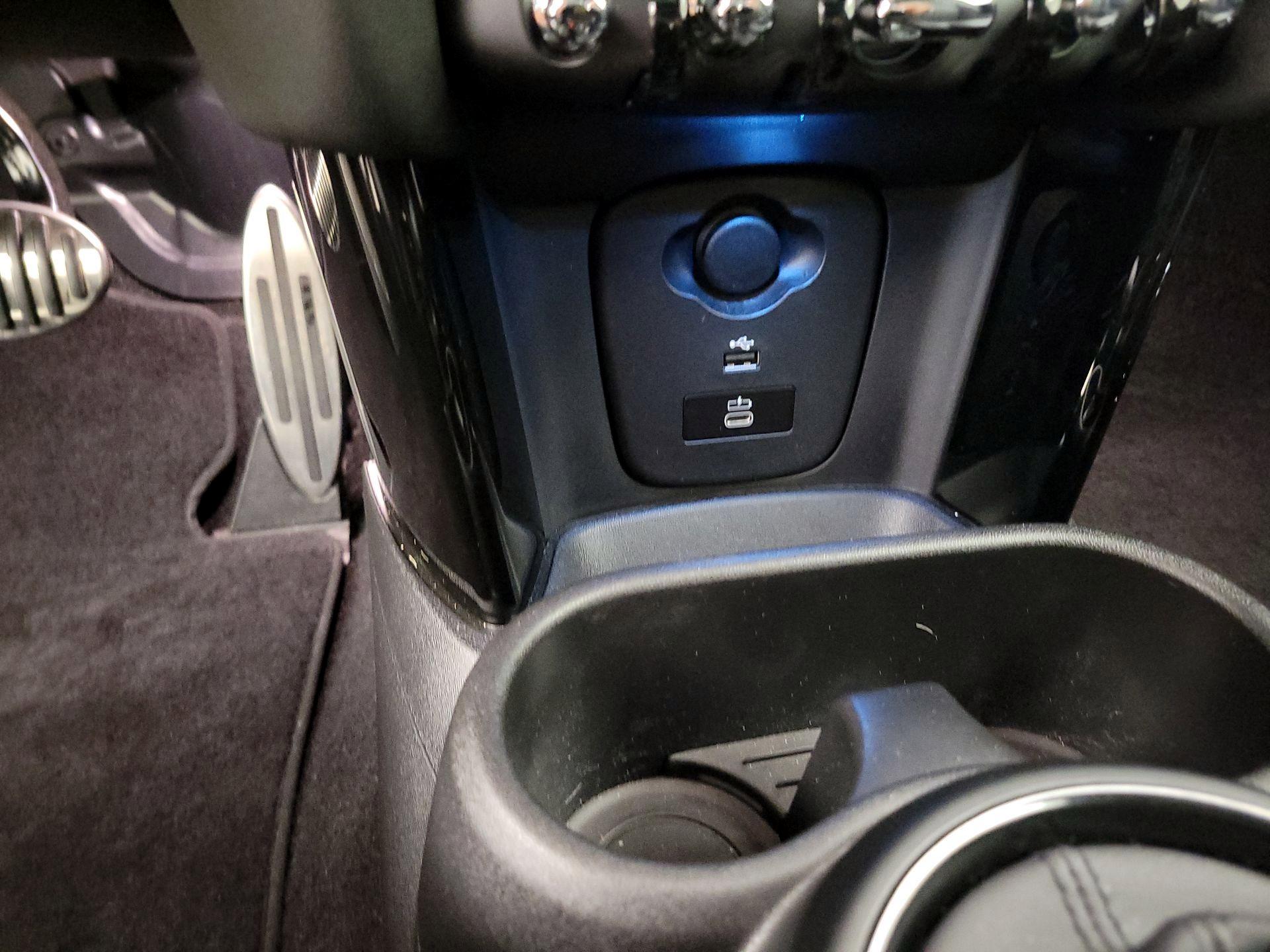 Thumbnail: 2023 MINI Cooper Hardtop - 18