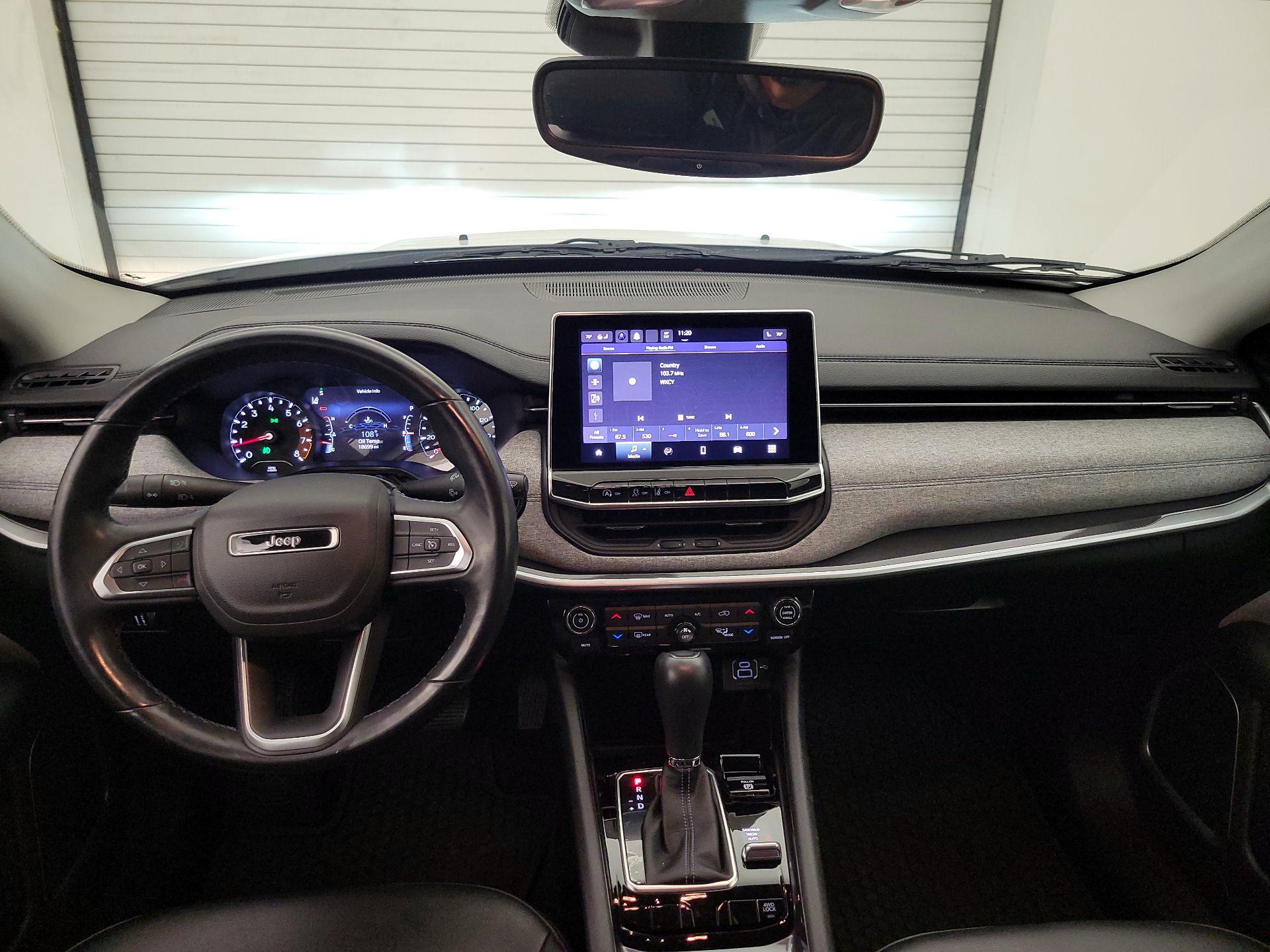 Thumbnail: 2022 Jeep Compass - 9