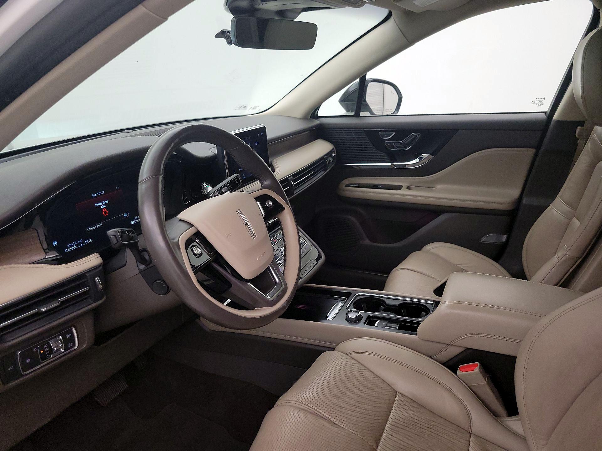 Thumbnail: 2022 Lincoln Corsair - 11