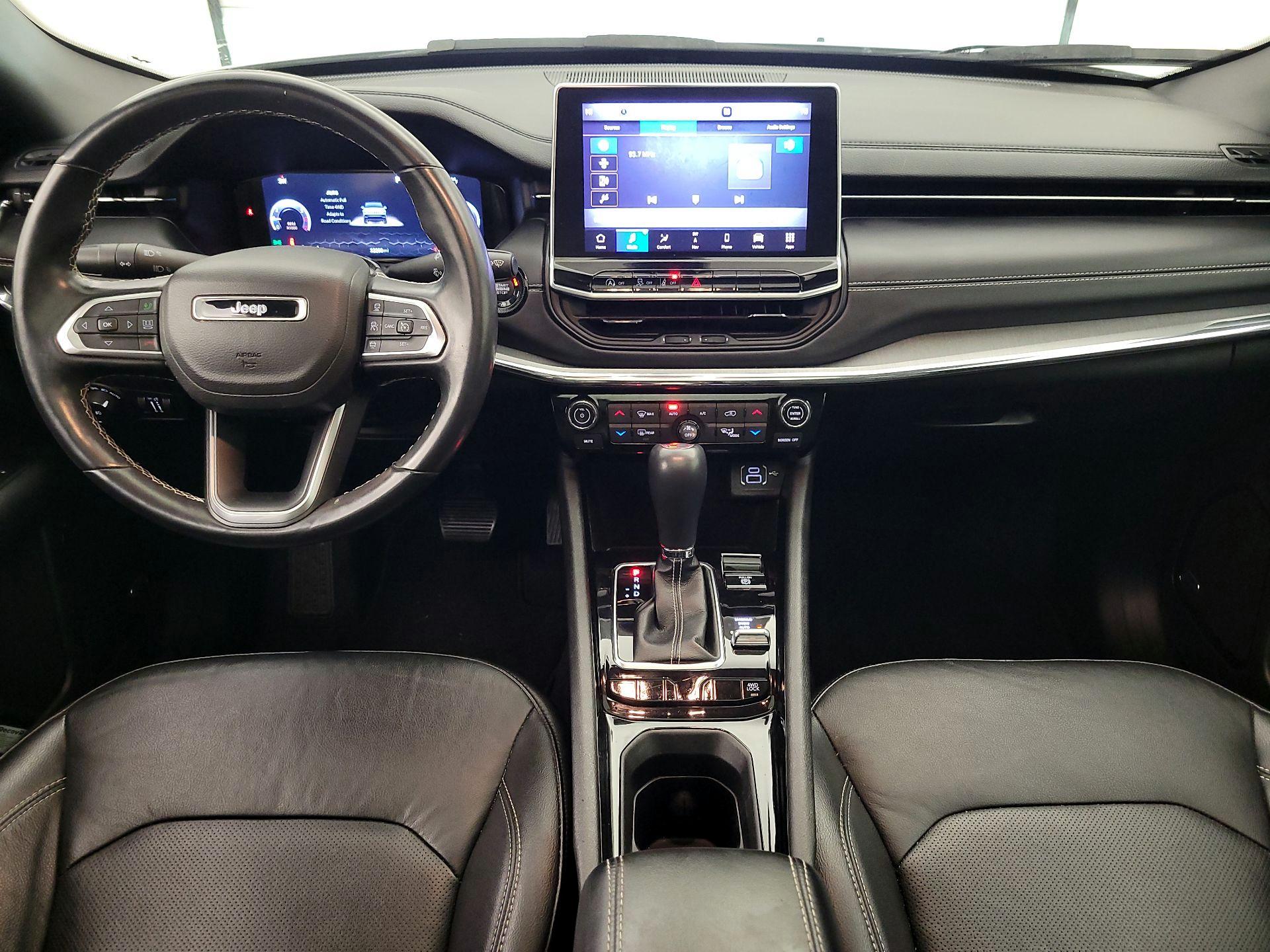 Thumbnail: 2022 Jeep Compass - 9