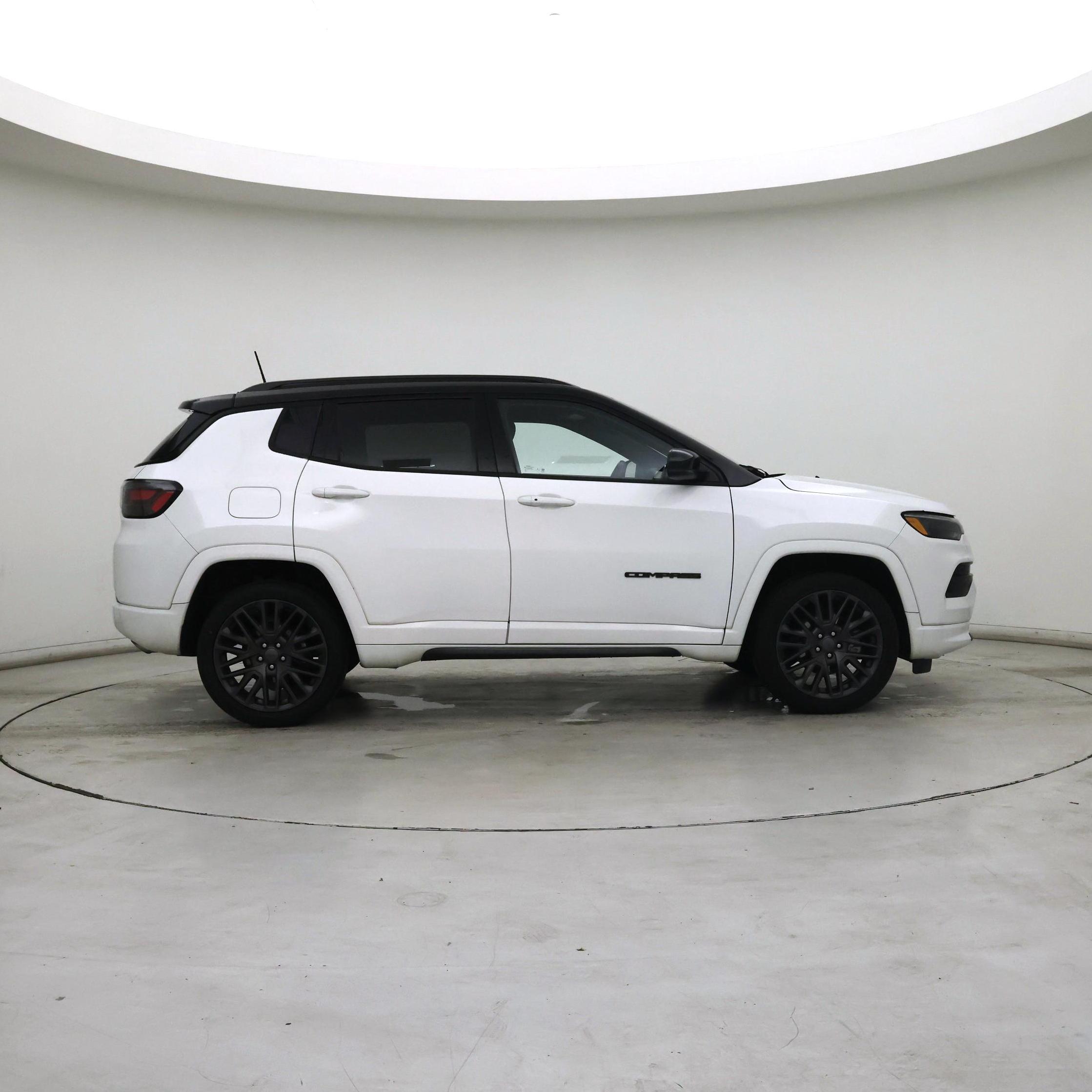 Thumbnail: 2022 Jeep Compass - 7
