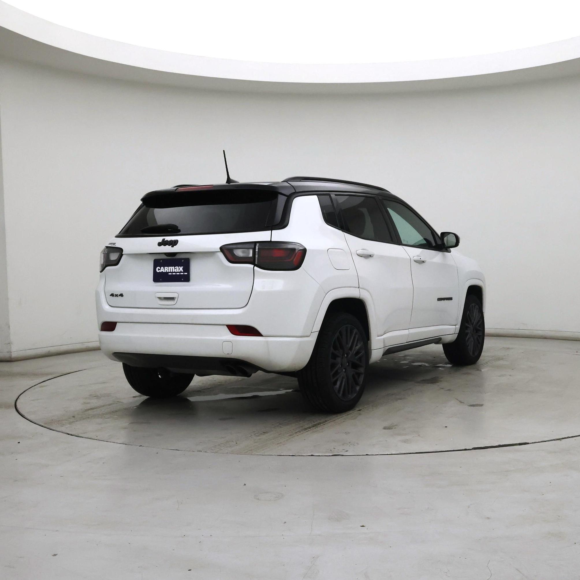 Thumbnail: 2022 Jeep Compass - 8