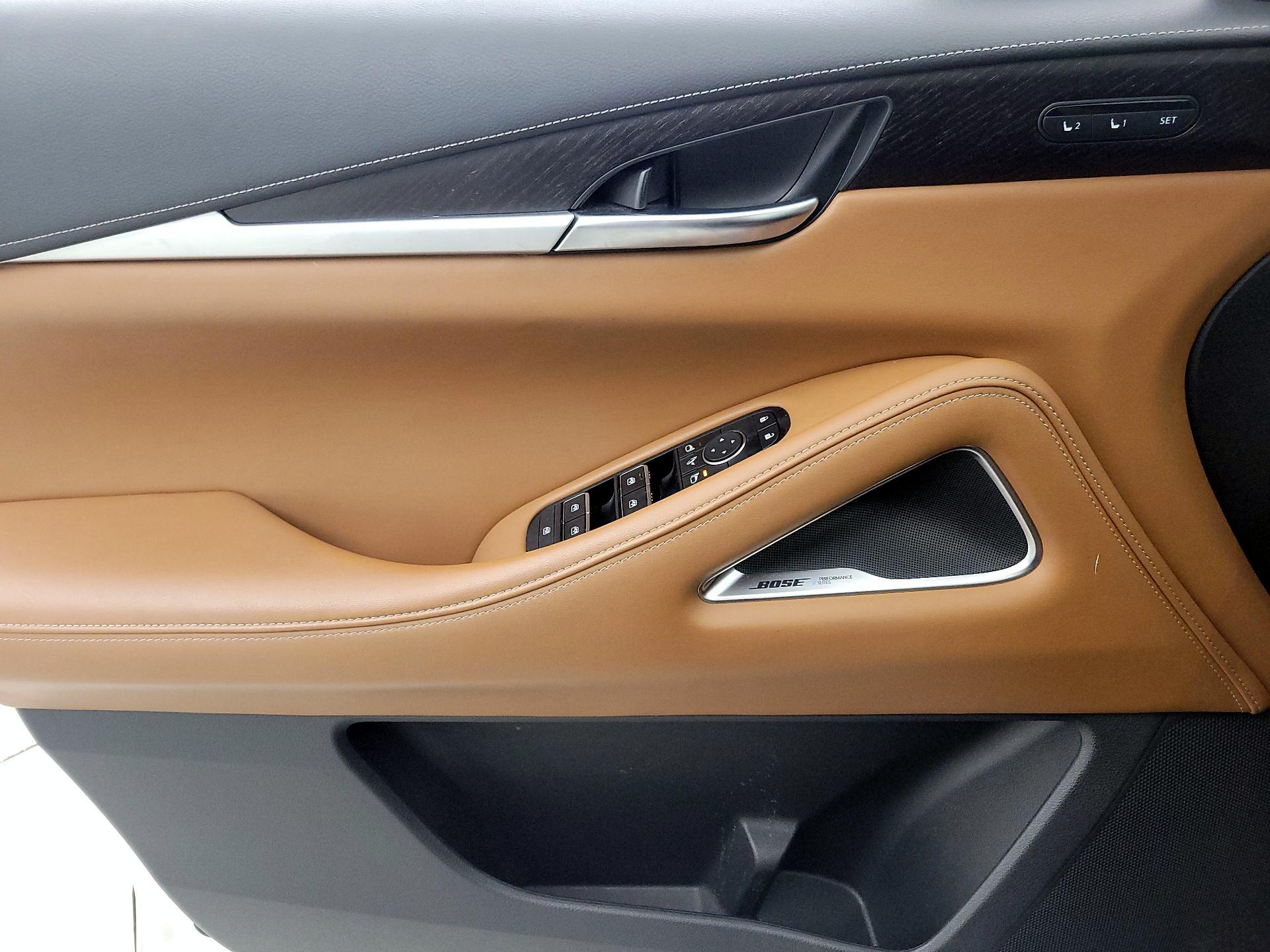 Thumbnail: 2022 INFINITI QX60 - 12