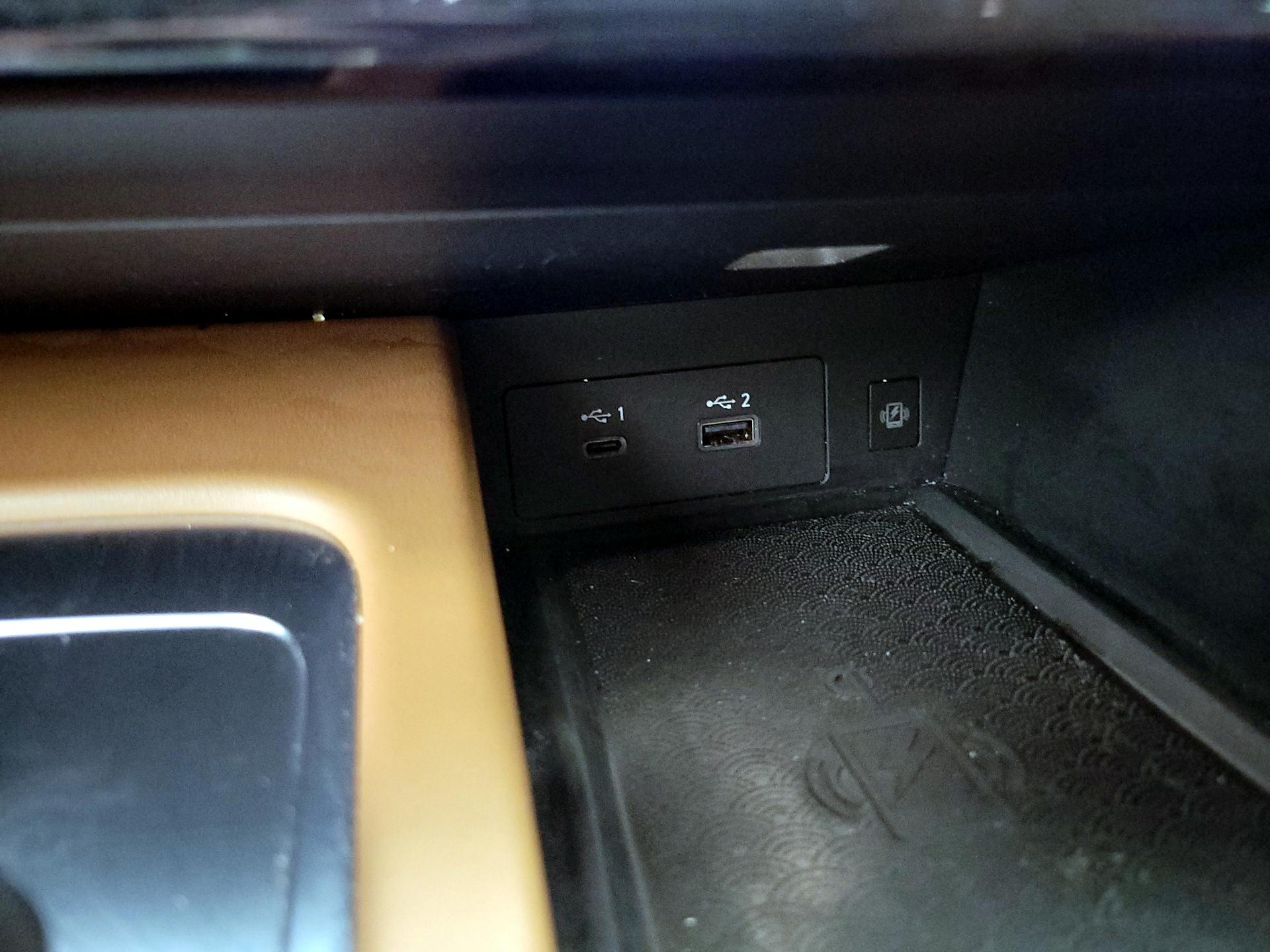 Thumbnail: 2022 INFINITI QX60 - 17