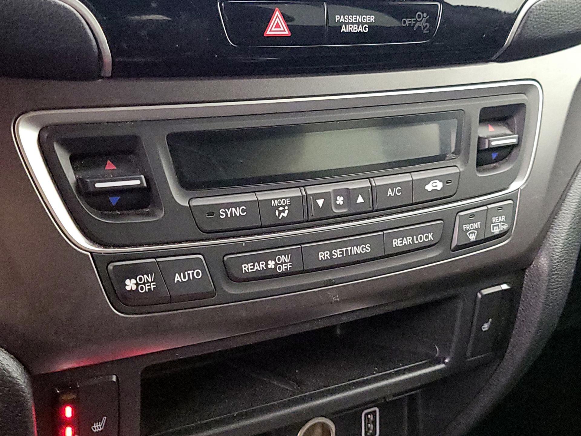 Thumbnail: 2022 Honda Pilot - 16