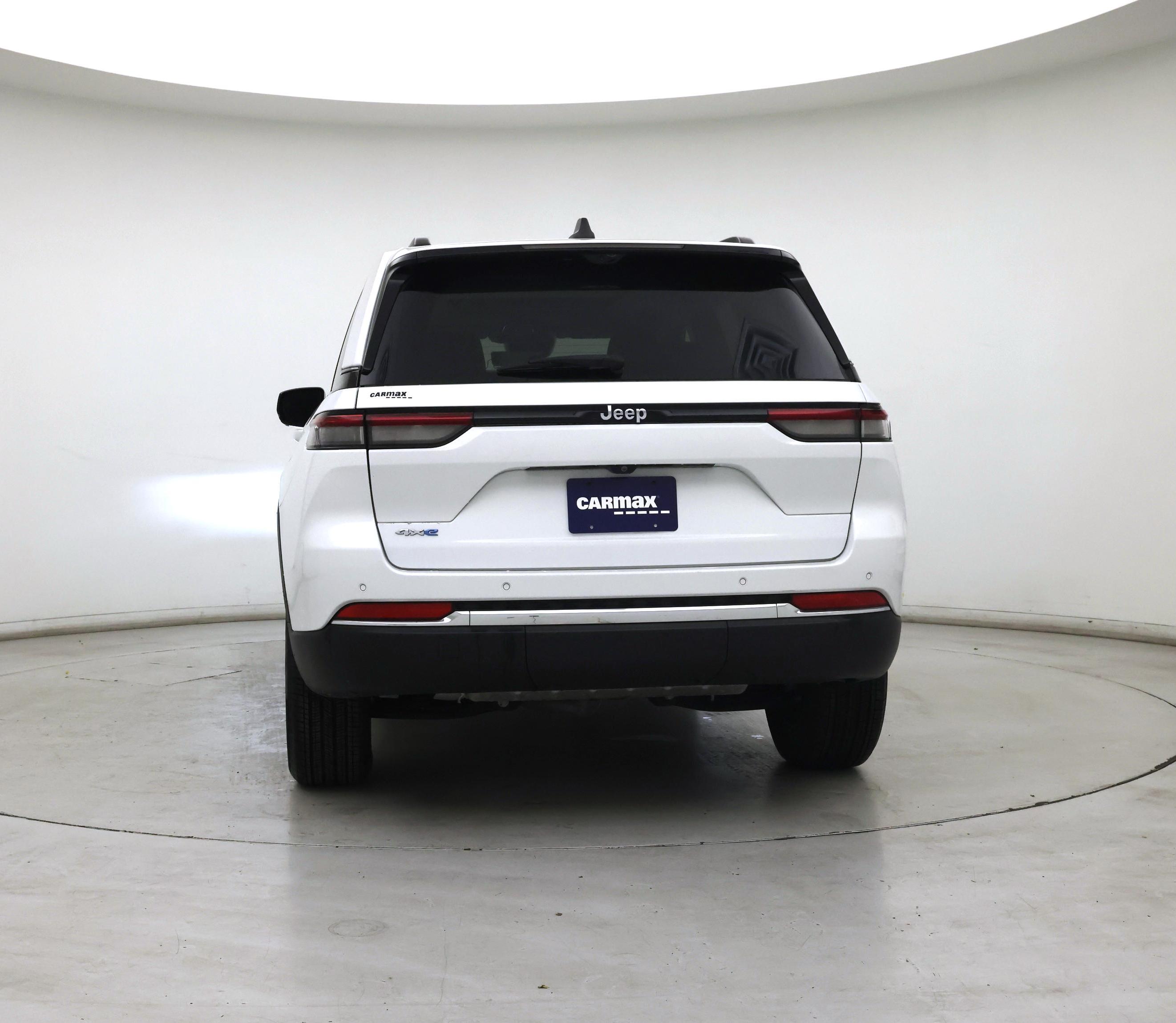 Thumbnail: 2023 Jeep Grand Cherokee - 6