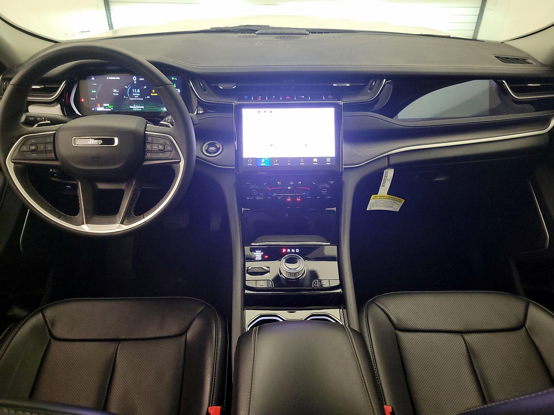 Thumbnail: 2023 Jeep Grand Cherokee - 9