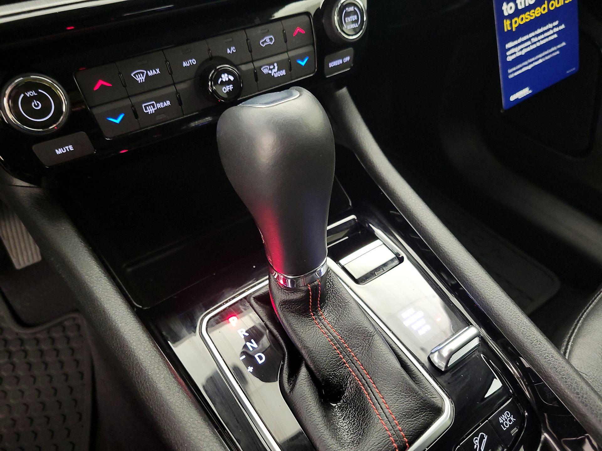 Thumbnail: 2022 Jeep Compass - 16