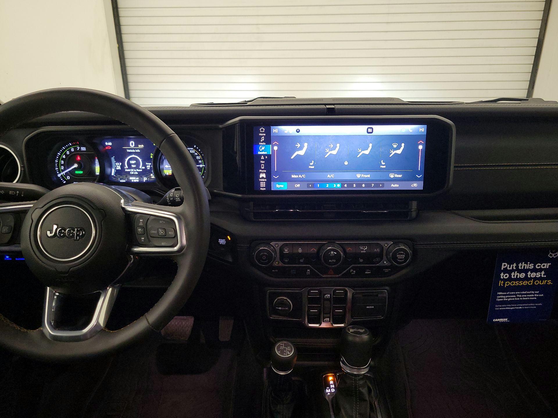 Thumbnail: 2024 Jeep Wrangler - 9