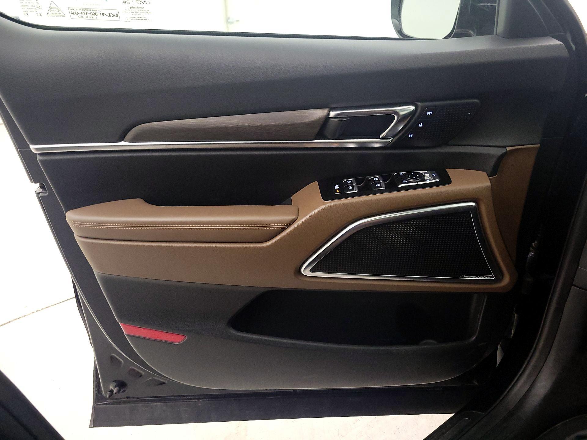 Thumbnail: 2022 Kia Telluride - 12