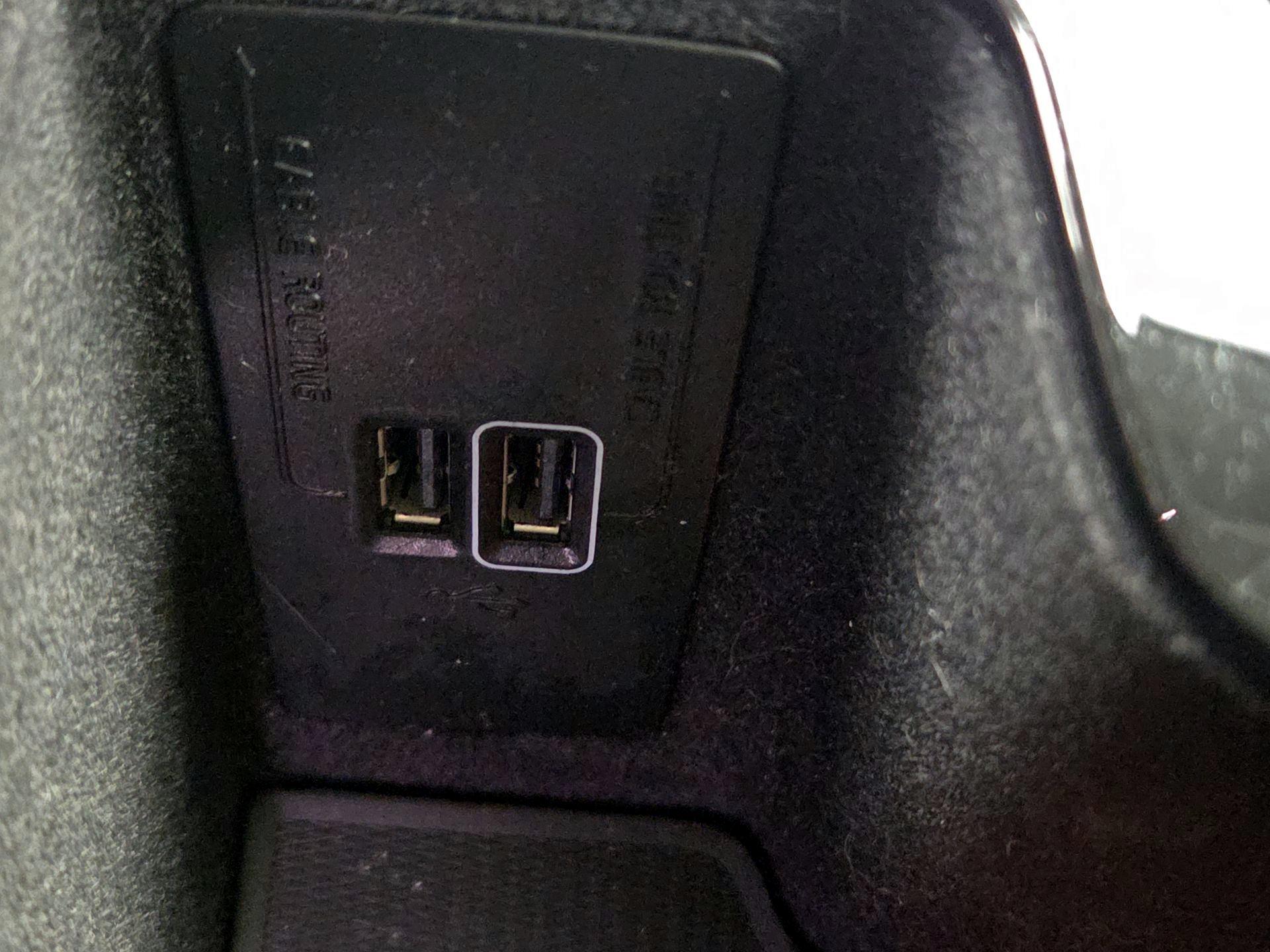 Thumbnail: 2022 Volvo XC90 - 19