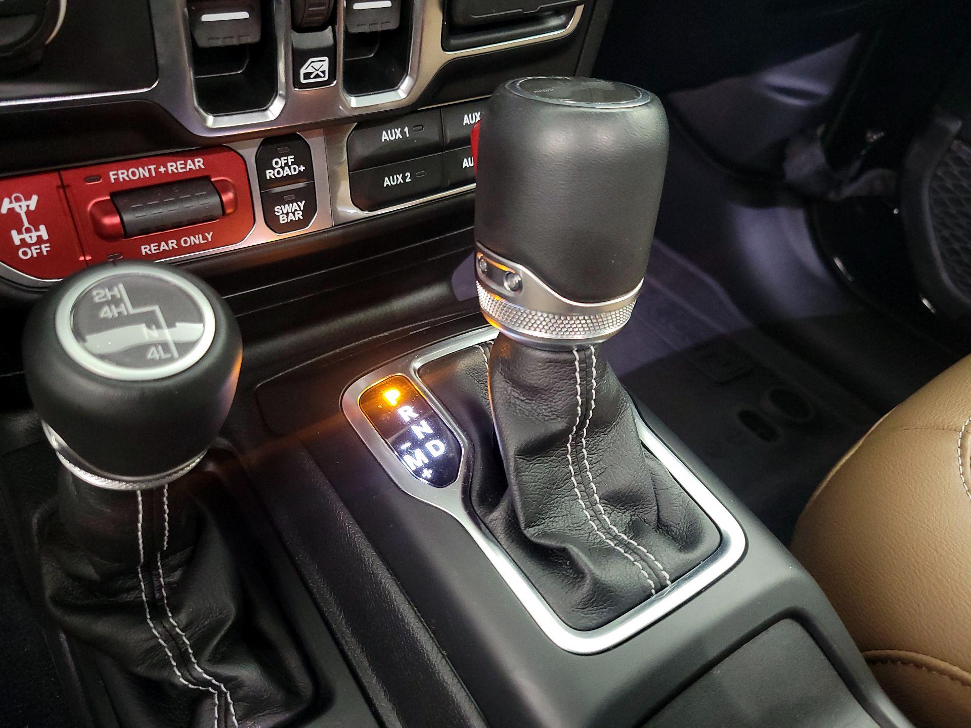 Thumbnail: 2023 Jeep Wrangler - 17