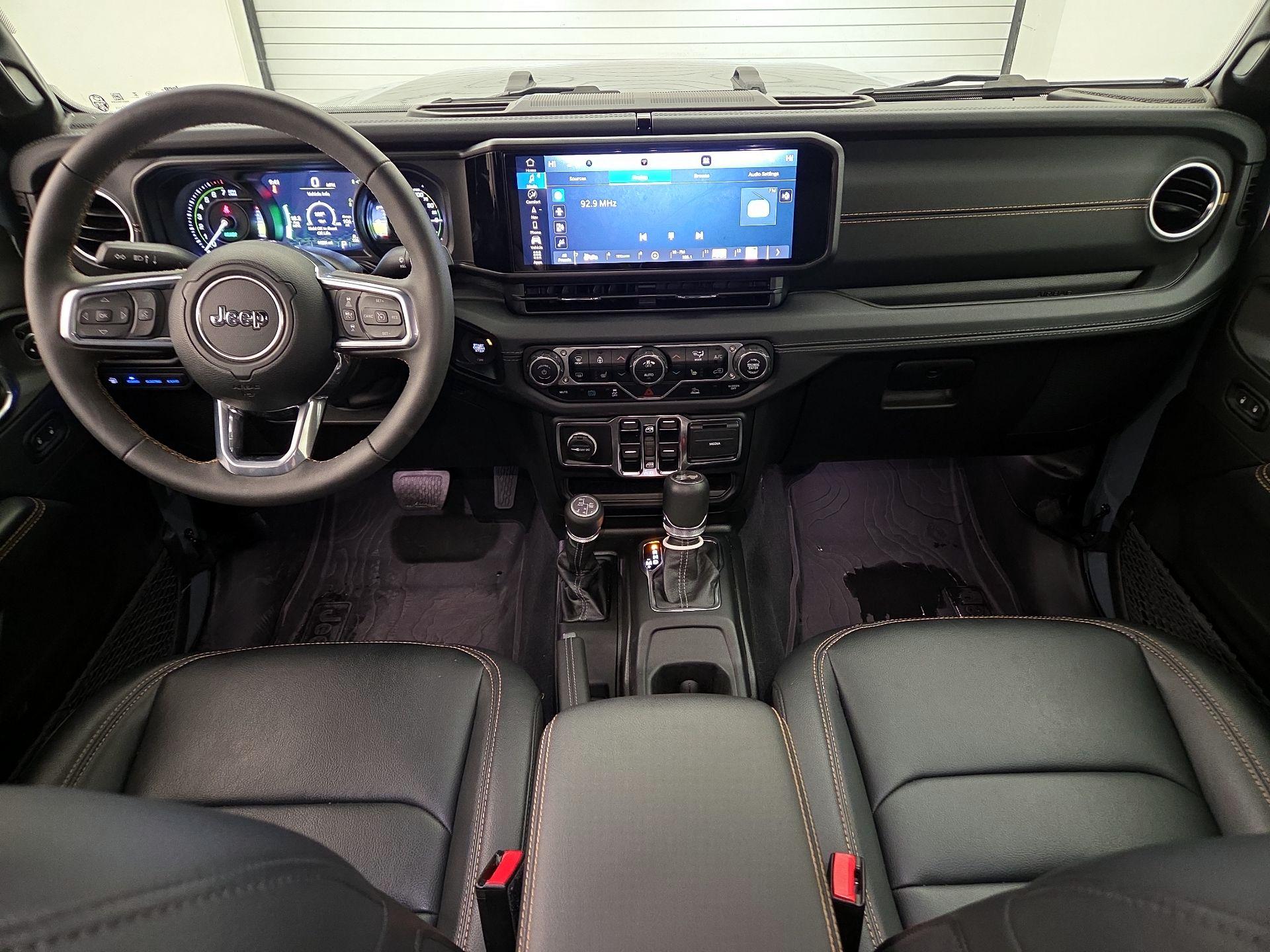 Thumbnail: 2024 Jeep Wrangler - 9