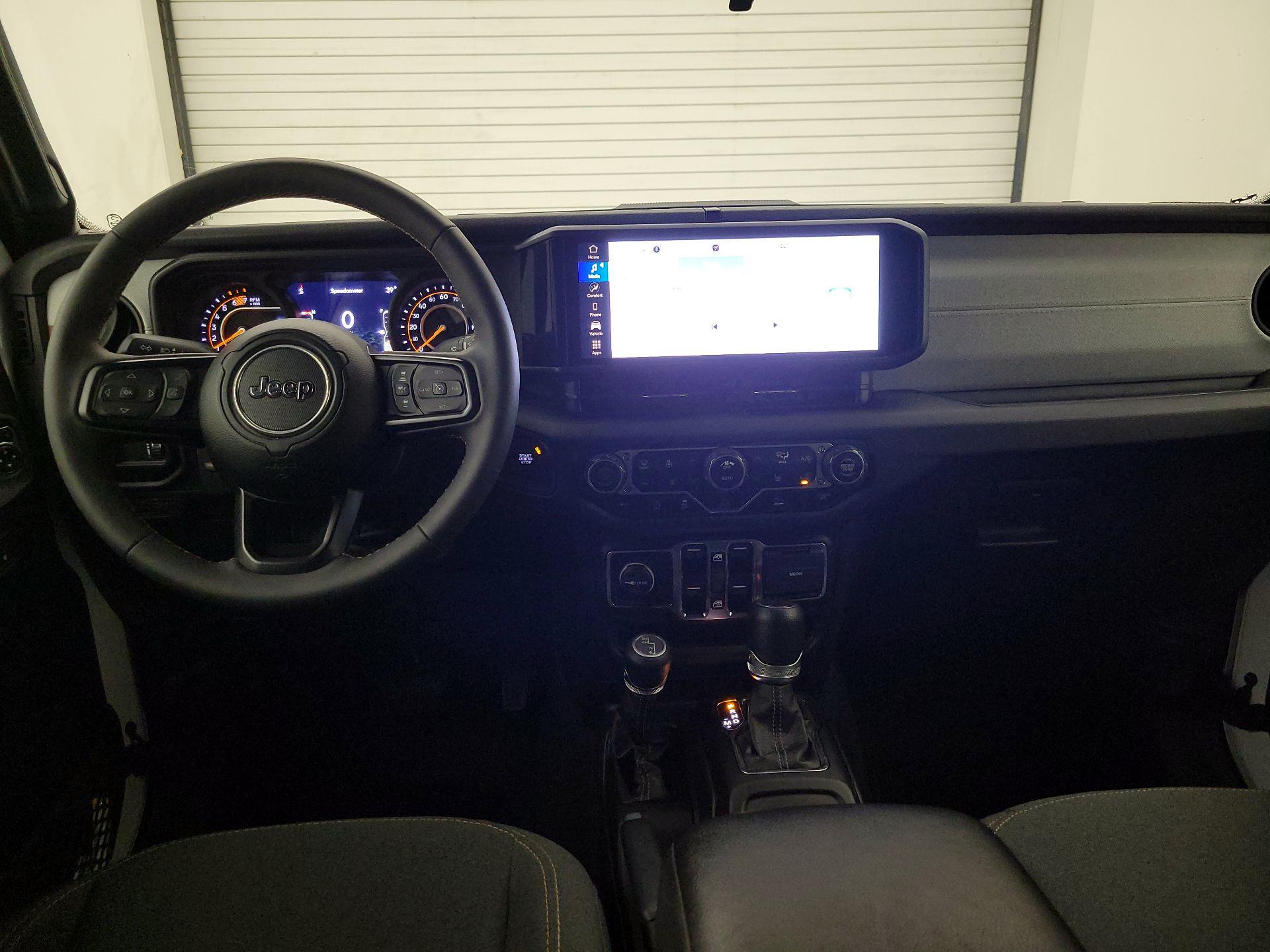 Thumbnail: 2024 Jeep Wrangler - 9