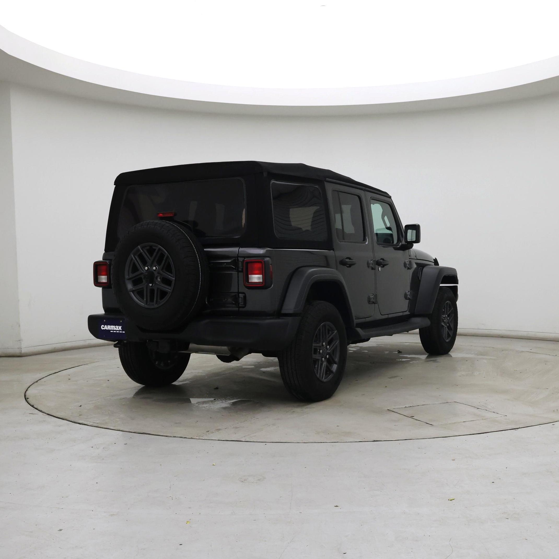 Thumbnail: 2024 Jeep Wrangler - 8