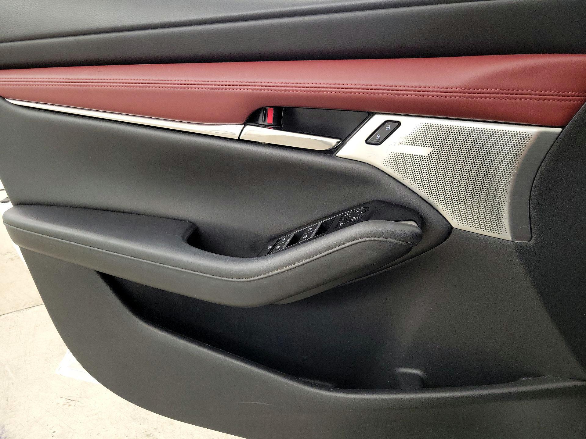 Thumbnail: 2020 Mazda Mazda3 - 12