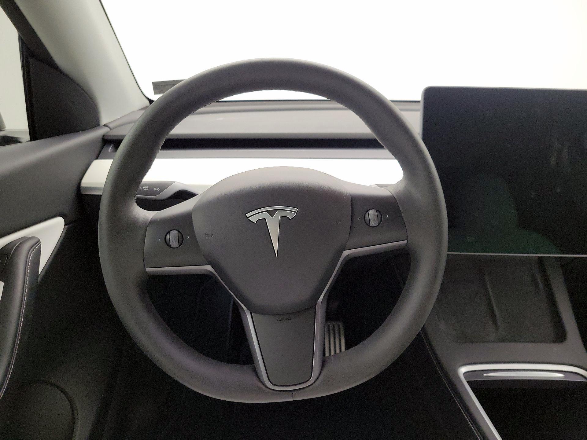 Thumbnail: 2022 Tesla Model Y - 10