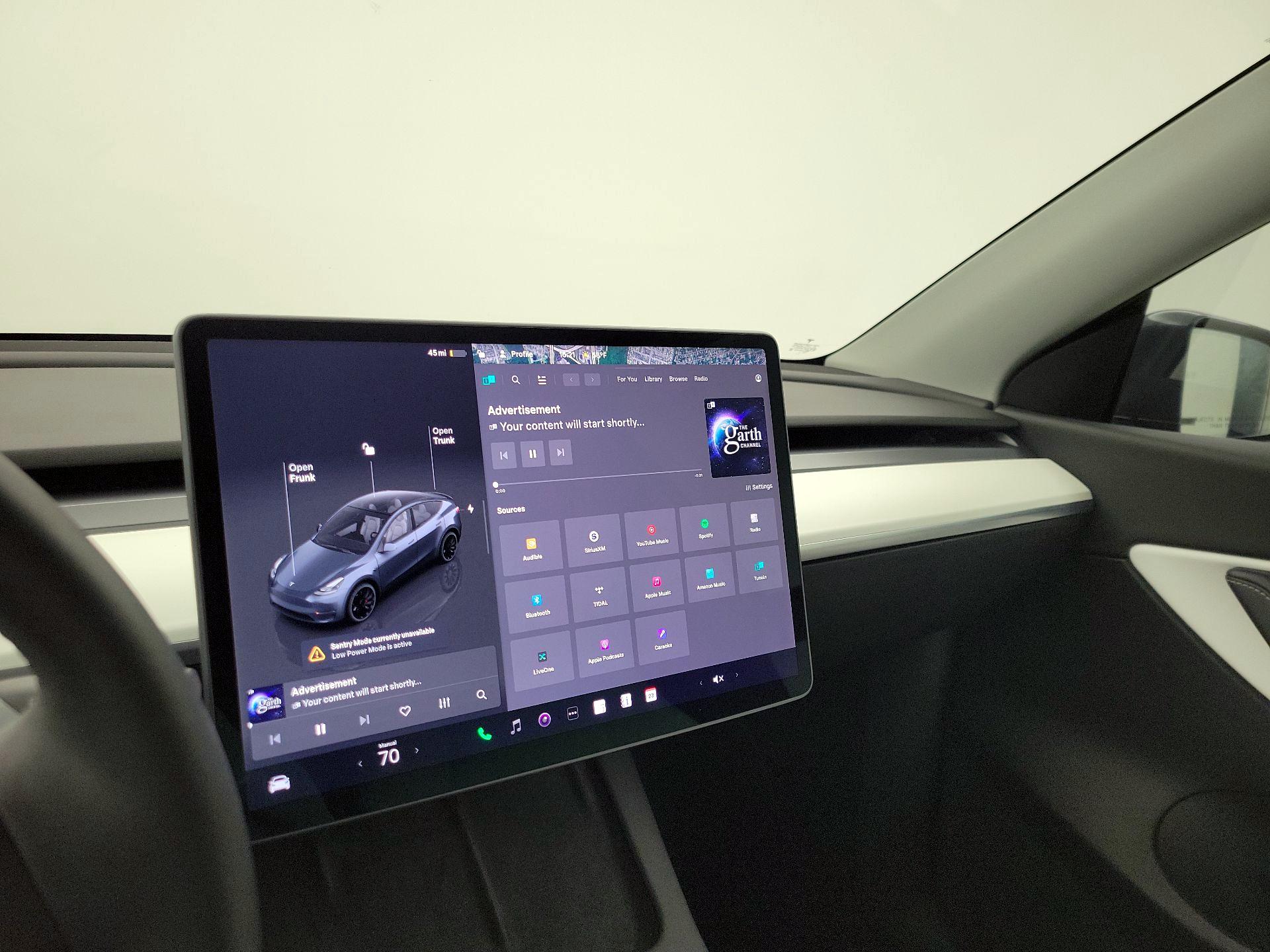 Thumbnail: 2022 Tesla Model Y - 15
