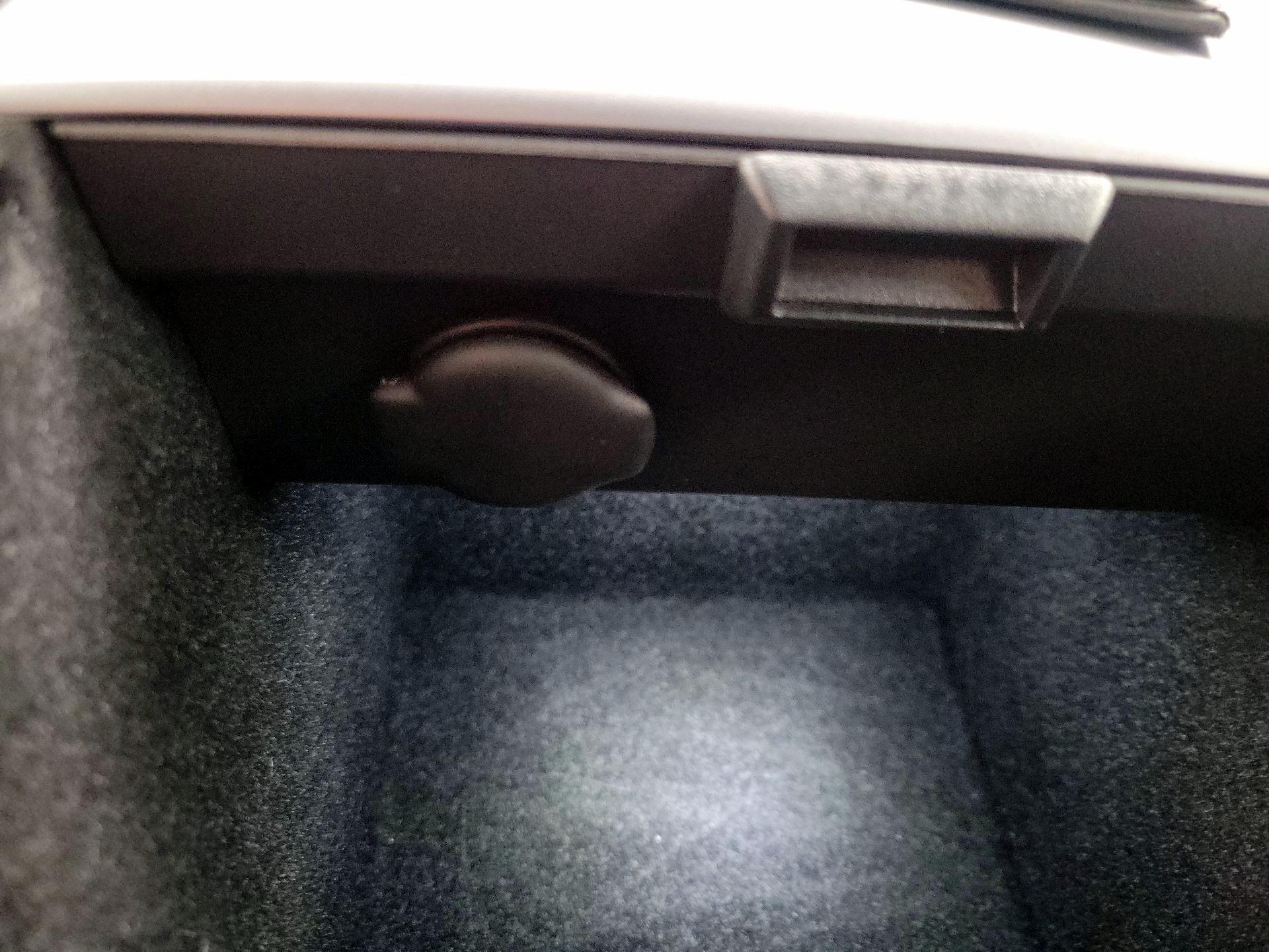 Thumbnail: 2022 Tesla Model Y - 18