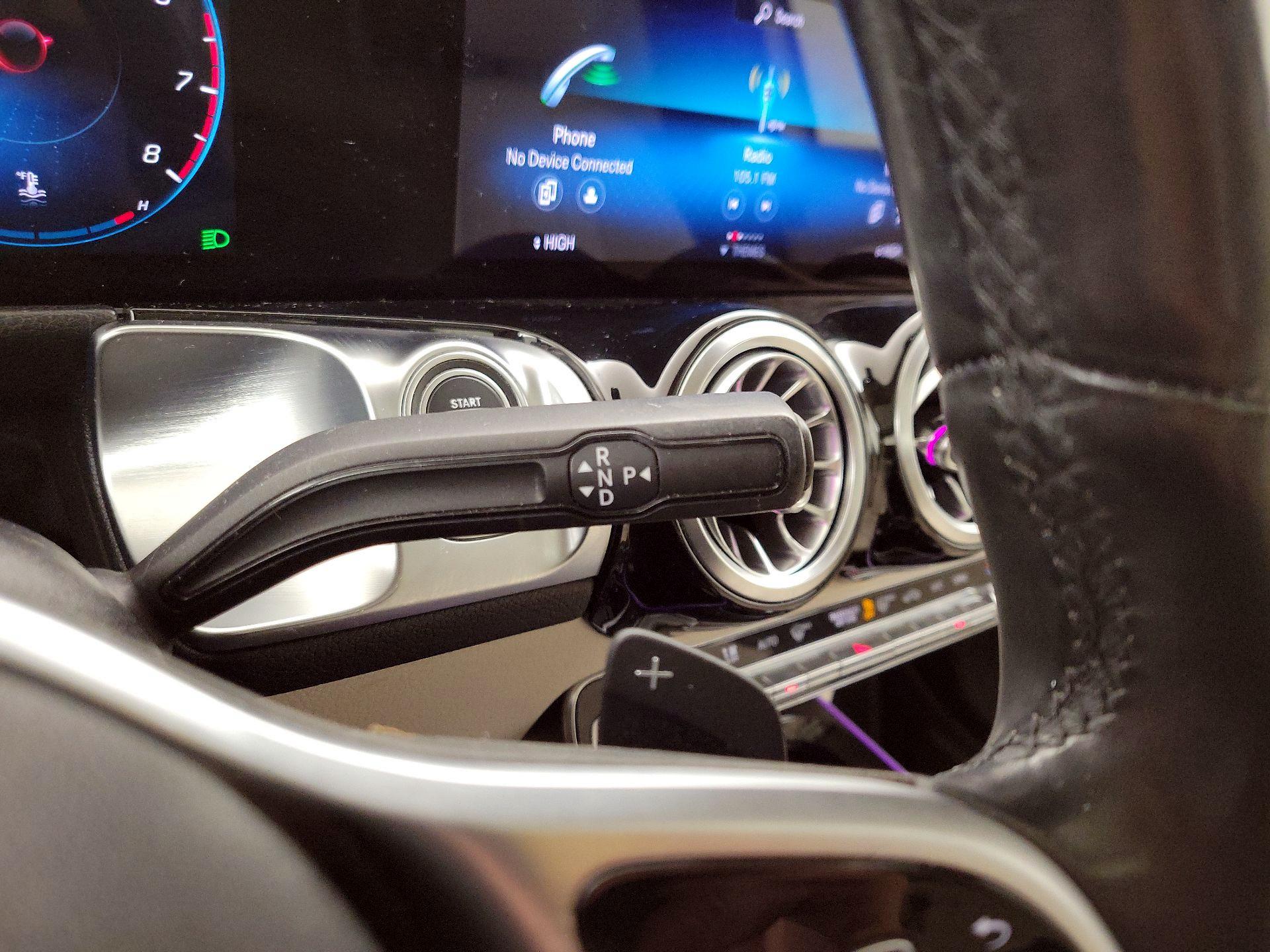 Thumbnail: 2020 Mercedes-Benz GLB - 17