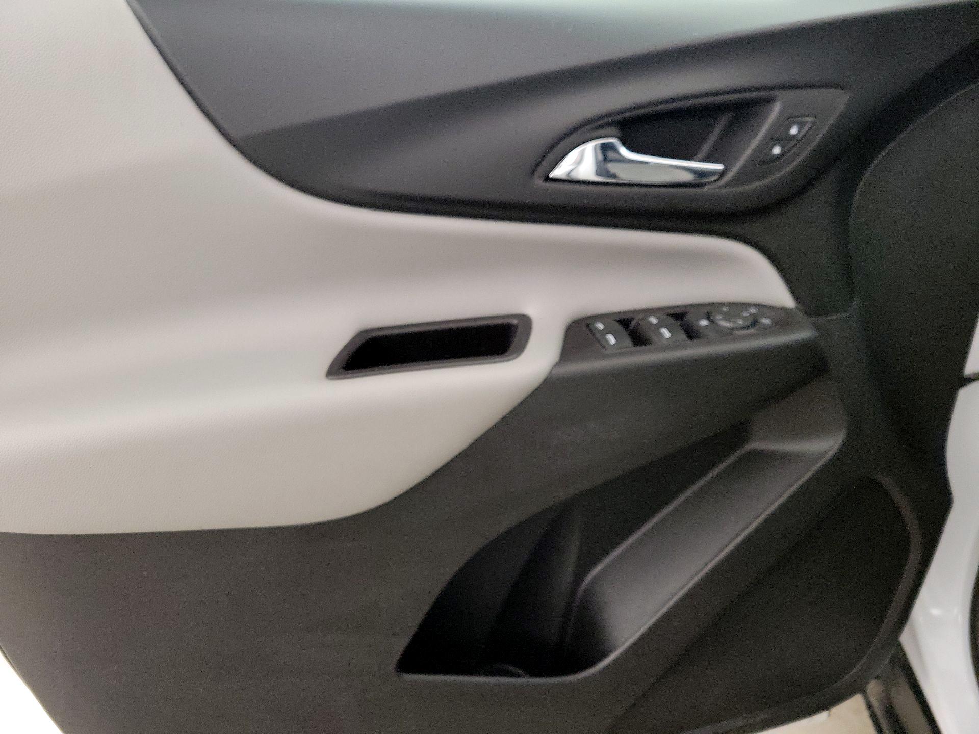 Thumbnail: 2020 Chevrolet Equinox - 12