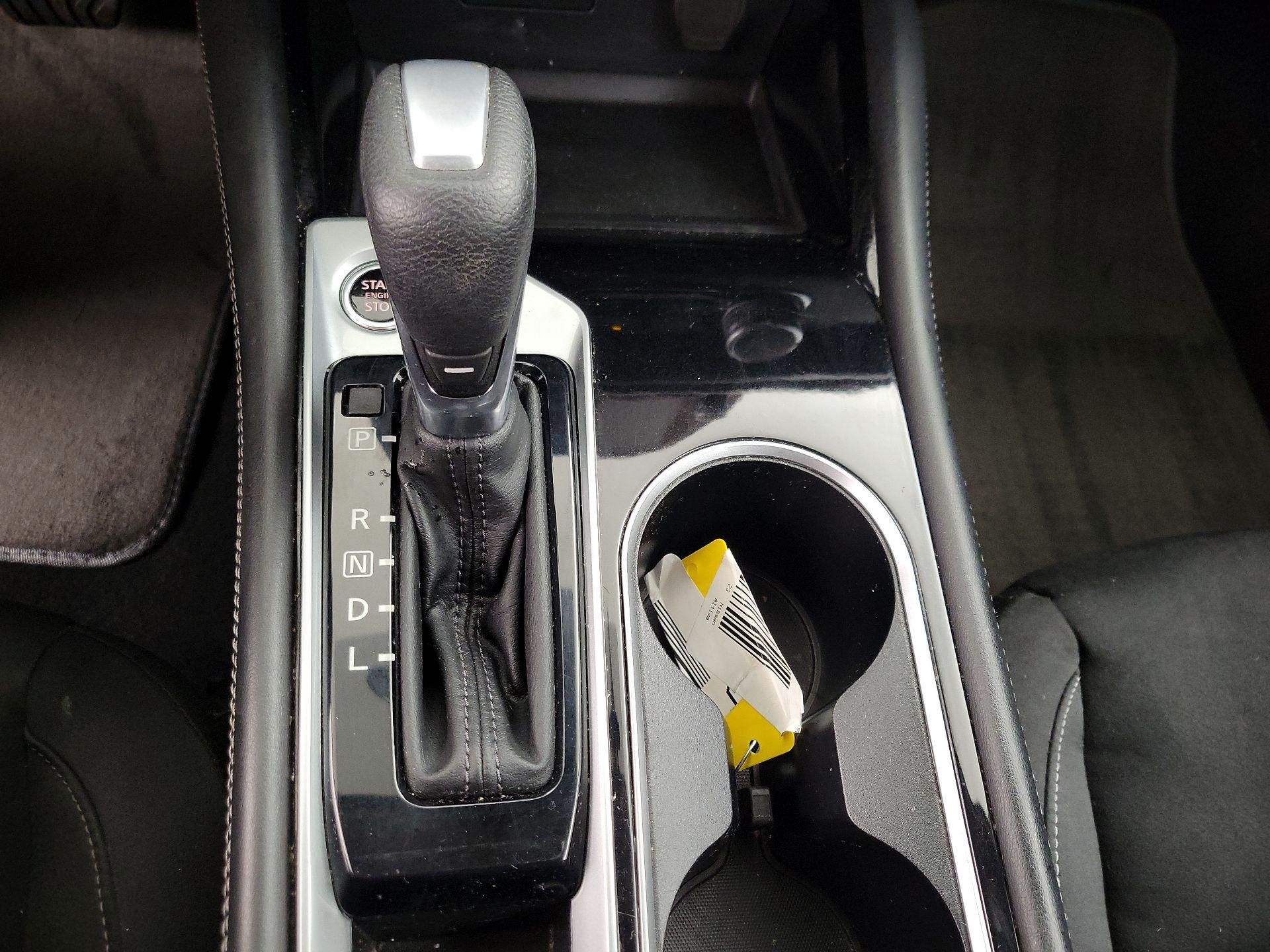 Thumbnail: 2023 Nissan Altima - 17