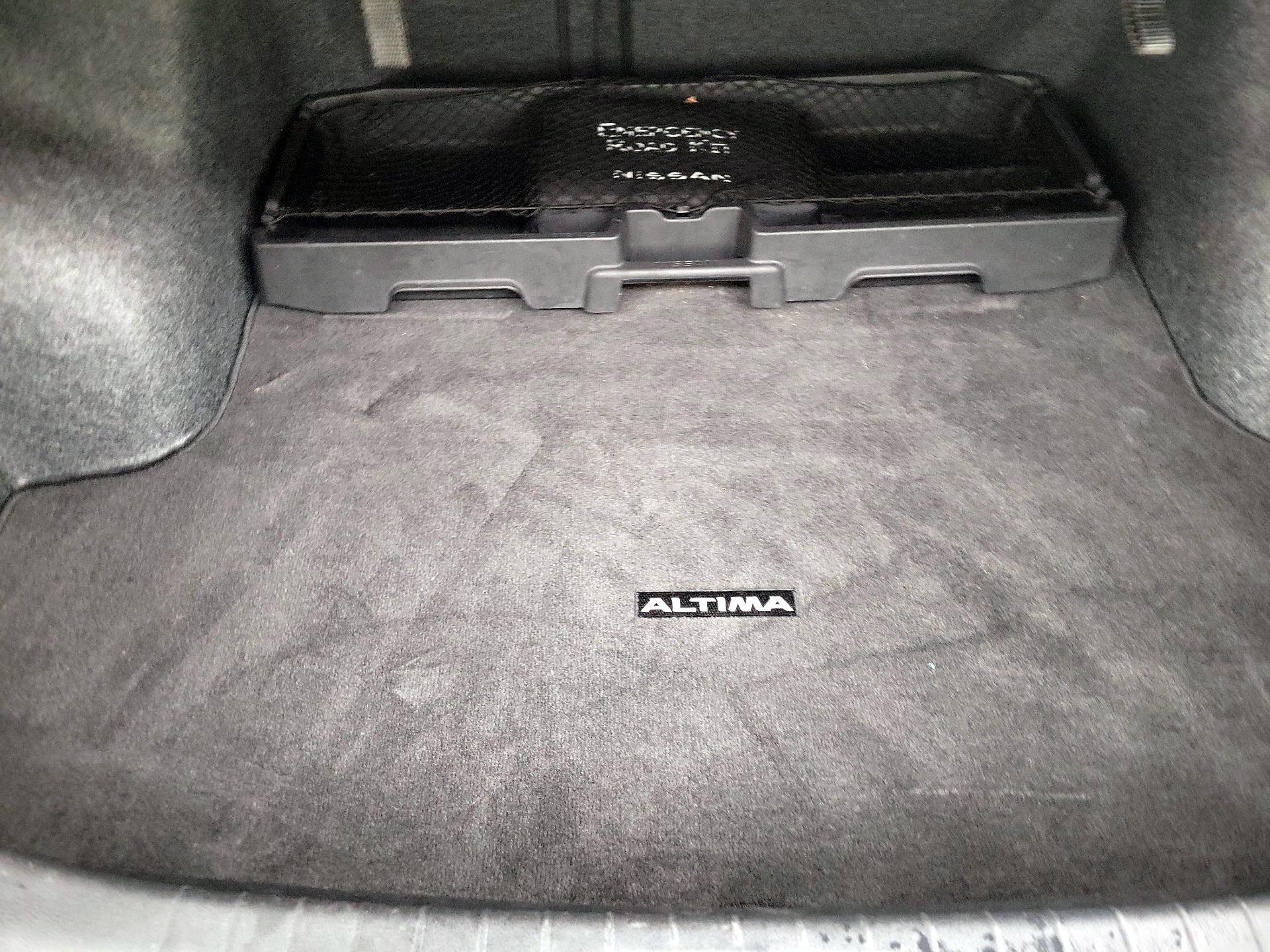 Thumbnail: 2023 Nissan Altima - 20