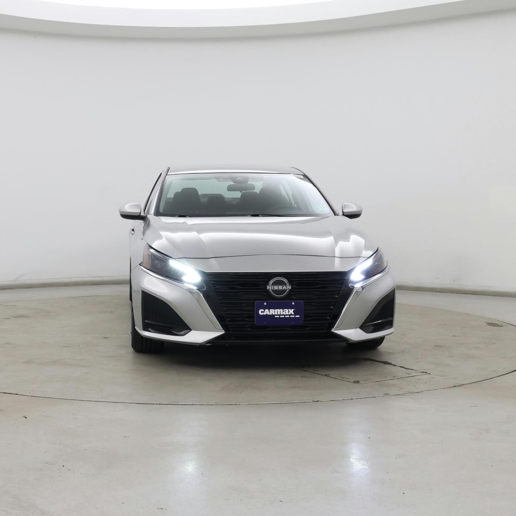 Thumbnail: 2023 Nissan Altima - 5