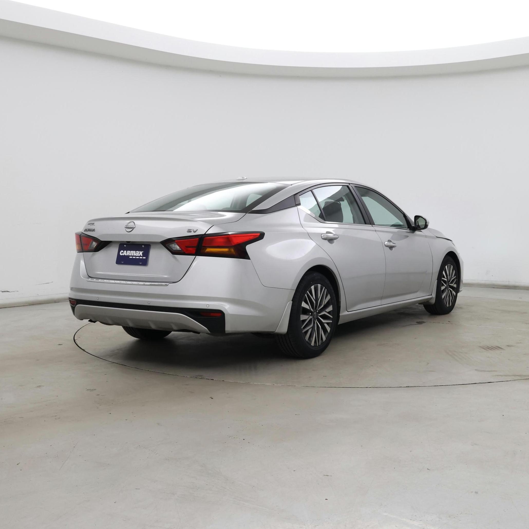 Thumbnail: 2023 Nissan Altima - 8