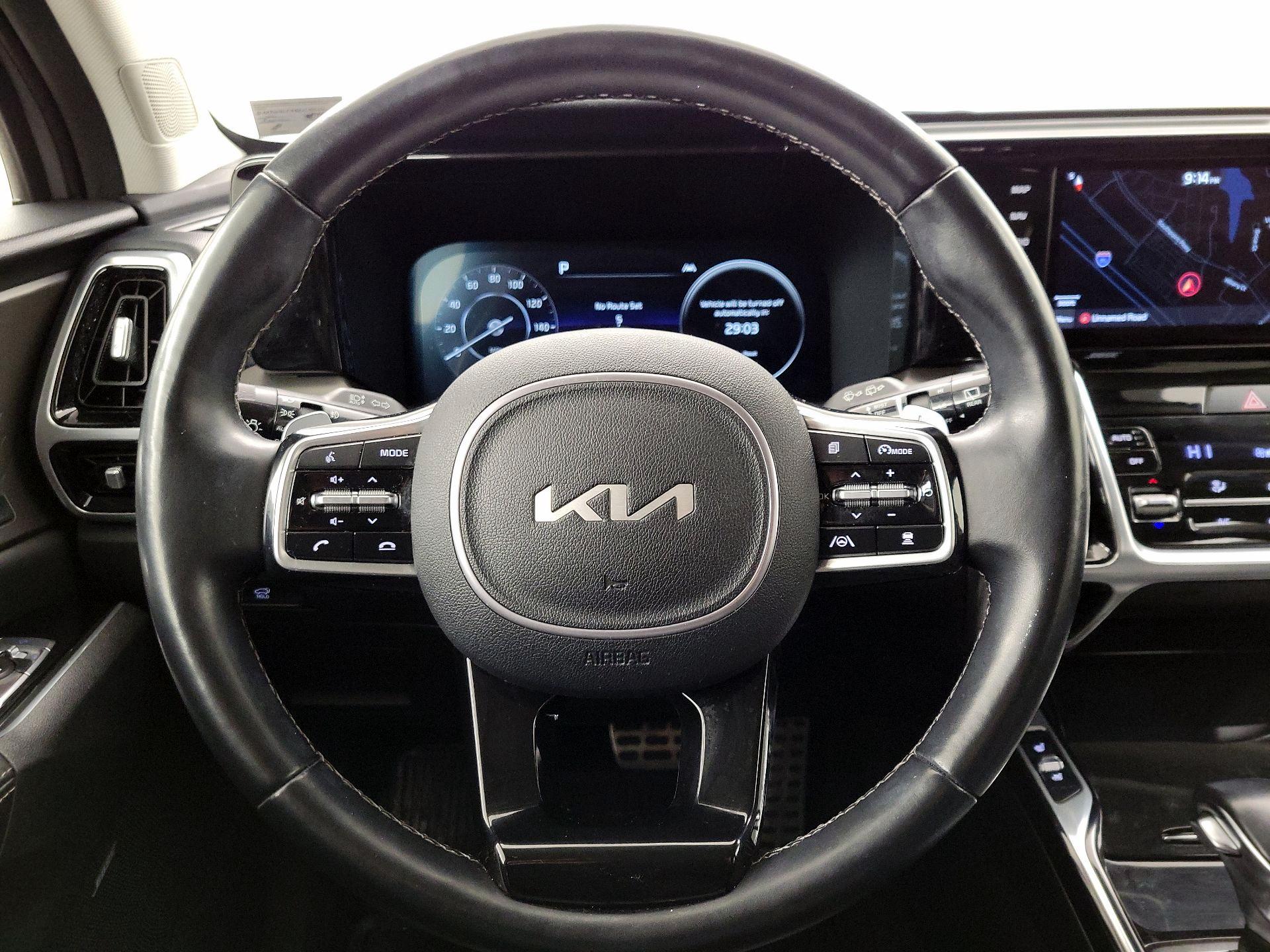 Thumbnail: 2022 Kia Sorento - 10