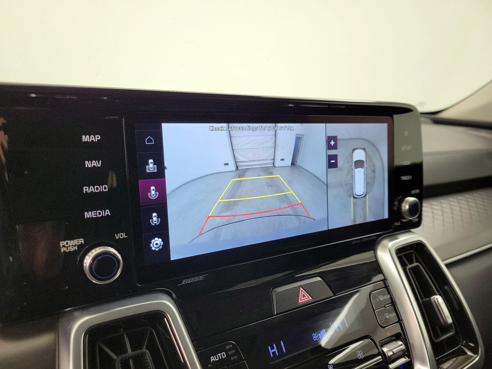 Thumbnail: 2022 Kia Sorento - 15