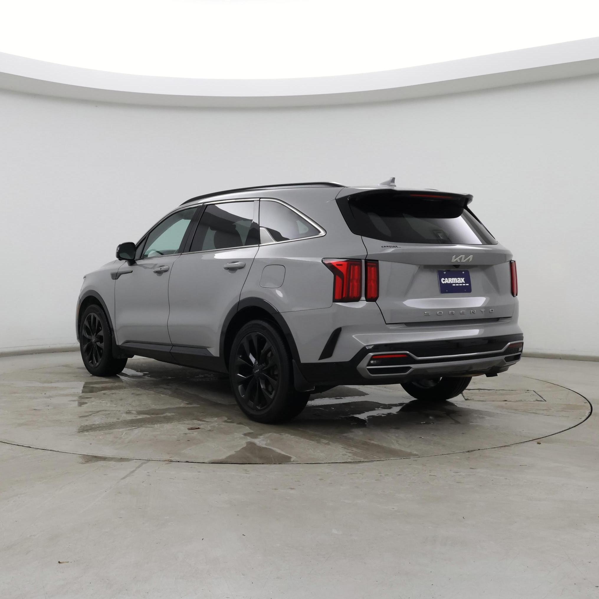 Thumbnail: 2022 Kia Sorento - 2