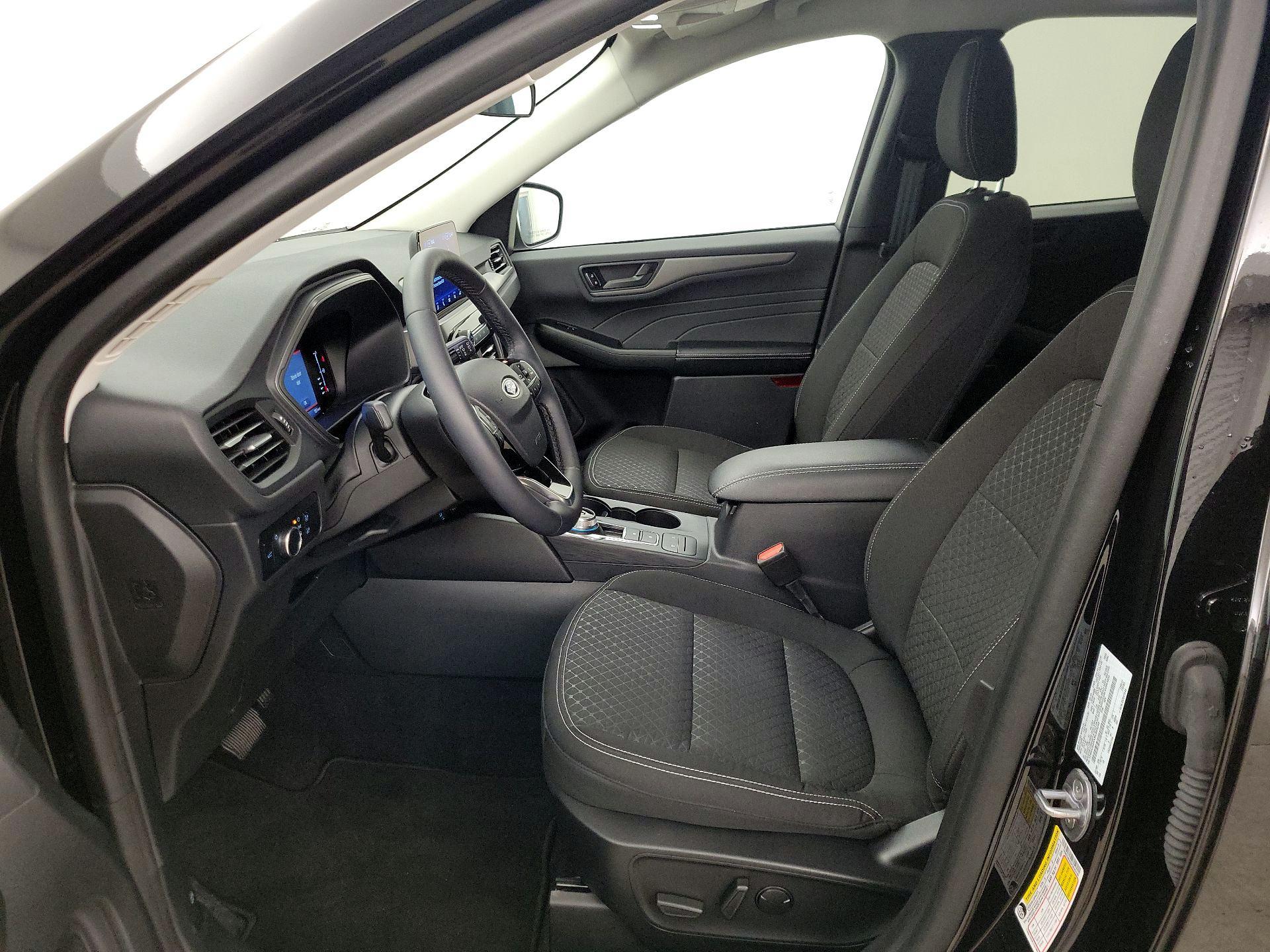 Thumbnail: 2023 Ford Escape - 11