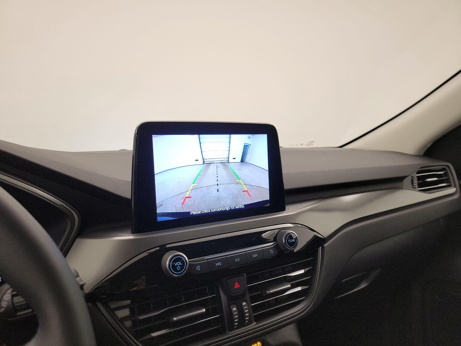 Thumbnail: 2023 Ford Escape - 14